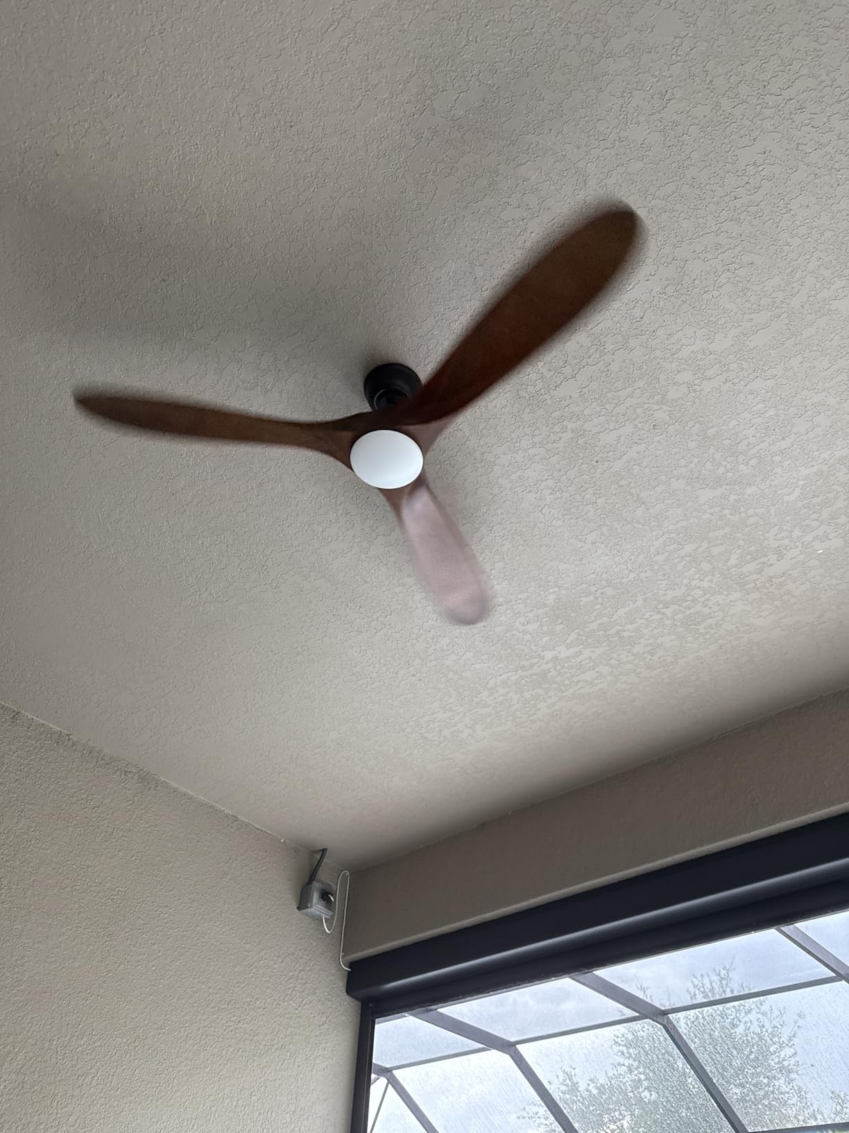 Haipeel 52 Inch Outdoor Ceiling Fan with Light and Remote, Solid Wood customer photo 1