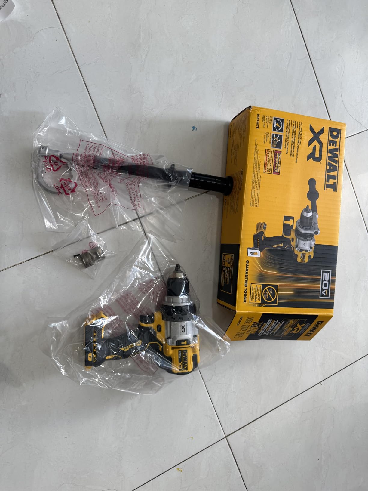 DEWALT 20V MAX XR 1/2 Inch Brushless Cordless Hammer Drill, Battery Not Included (DCD1007B) customer photo 2