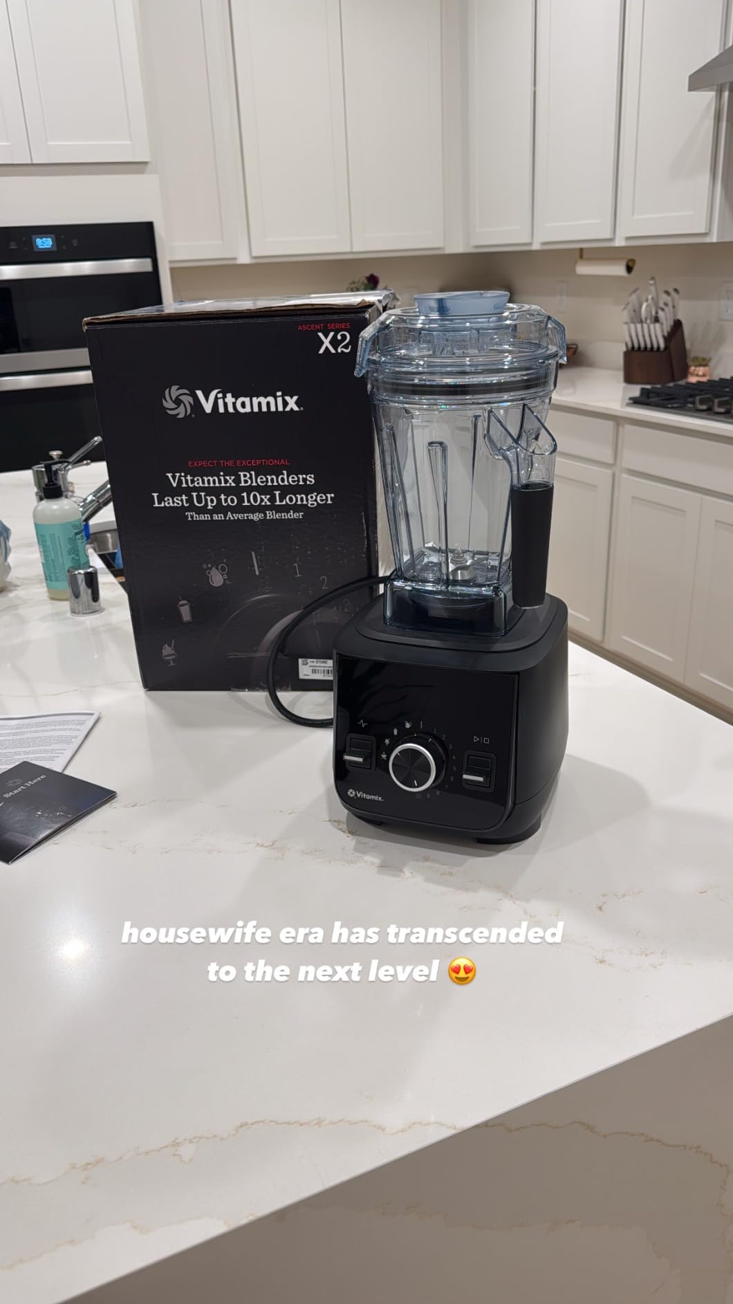 Vitamix Ascent X2 Professional-Grade Blender, 3 Programs, Shadow Black, 48 oz. Container, SELF-DETECT customer photo 1