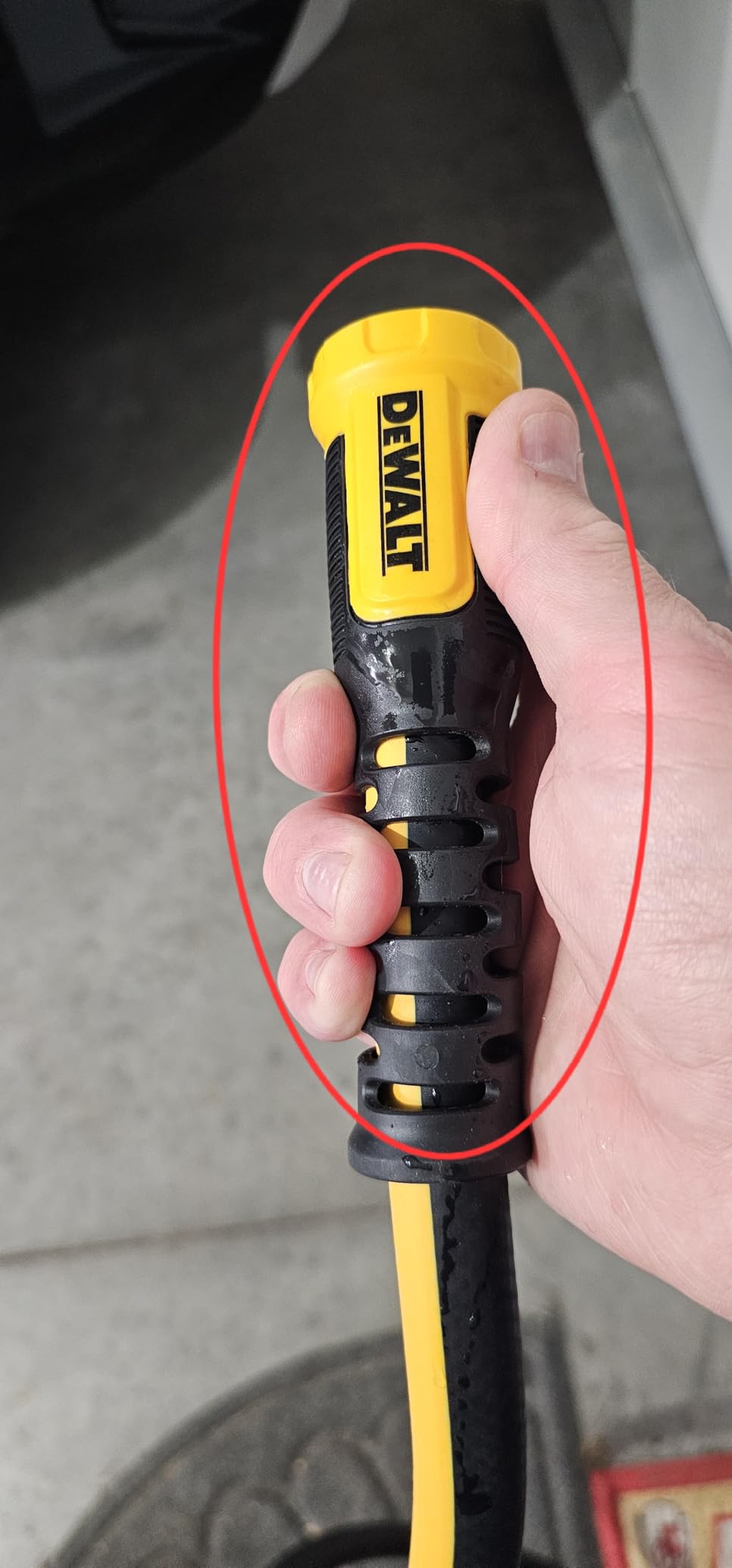DEWALT Professional Grade Heavy Duty Garden Hose 50 Feet x 5/8 Inch customer photo 2