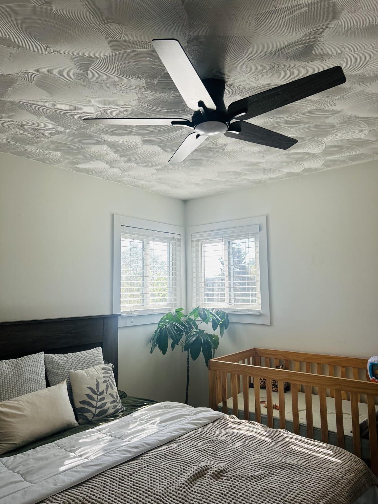 POCHFAN 52 Inch Ceiling Fans with Lights and Remote, Brushed Nickel Flush Mount Low Profile Ceiling Fan for Bedroom, Living Room, Patio, Dimmable 6 Speeds Noiseless, ETL Listed customer photo 2
