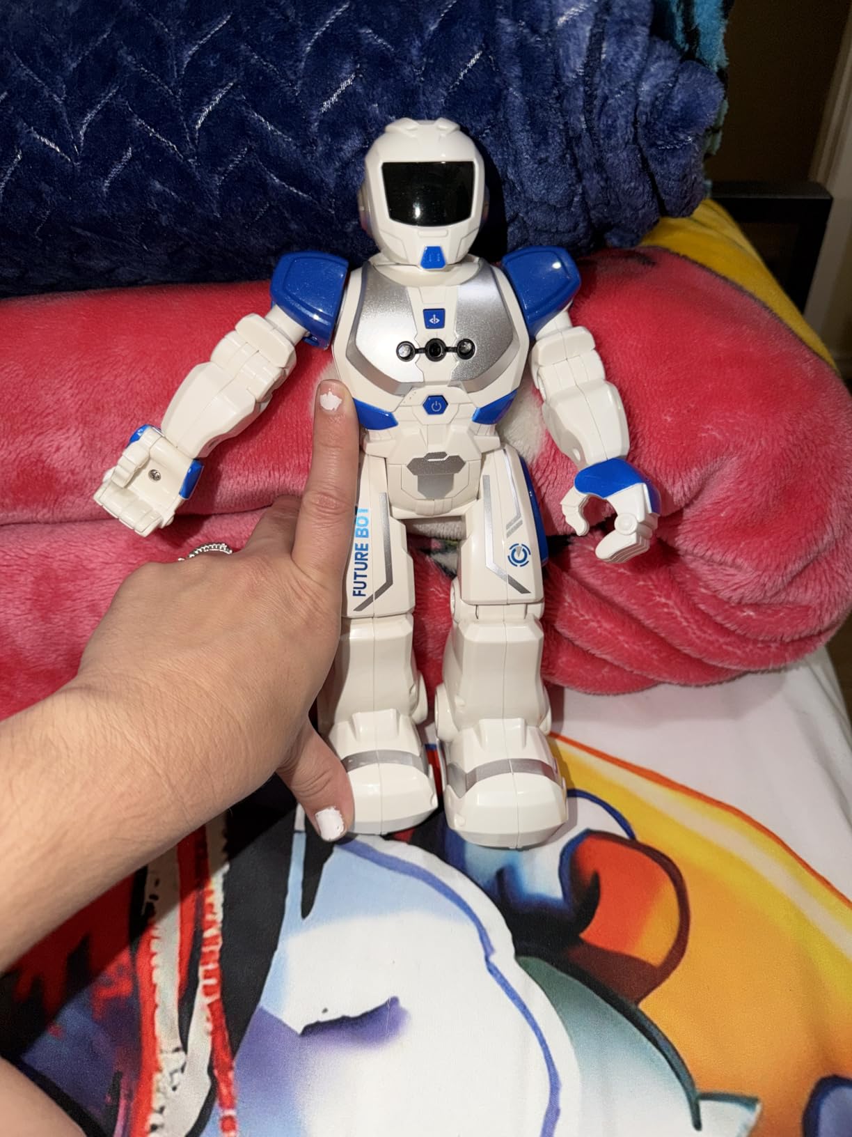 Ruko 6088 Dancing Robot for Girls with APP, Remote, and Gesture Sensing customer photo 1