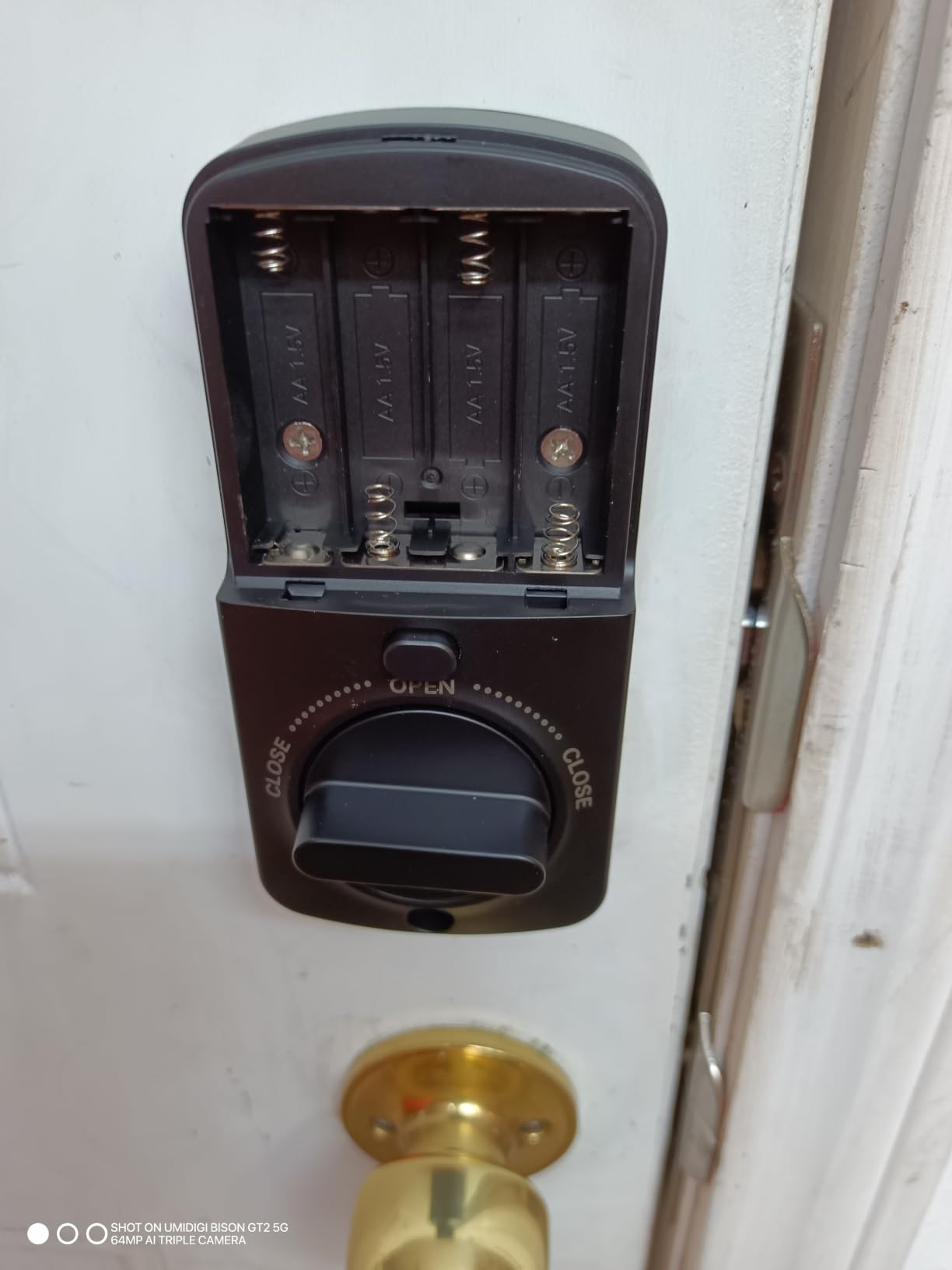 DESLOC B200 Fingerprint Smart Lock with 2 Lever Handles Set,Front Door Lock customer photo 1