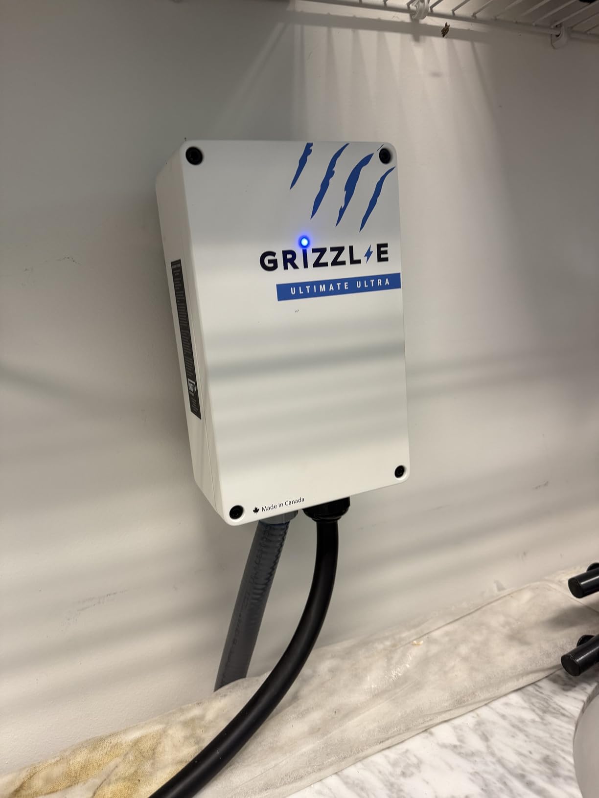 Grizzl-E 48A Ultimate Level 2 Fastest 48A Electric Vehicle (EV) Charger, UL Tested and Certified, Metal Case, Indoor/Outdoor Electric Car Fast Charging Station, Hardwired, Ultra Edition, J1772 customer photo 2