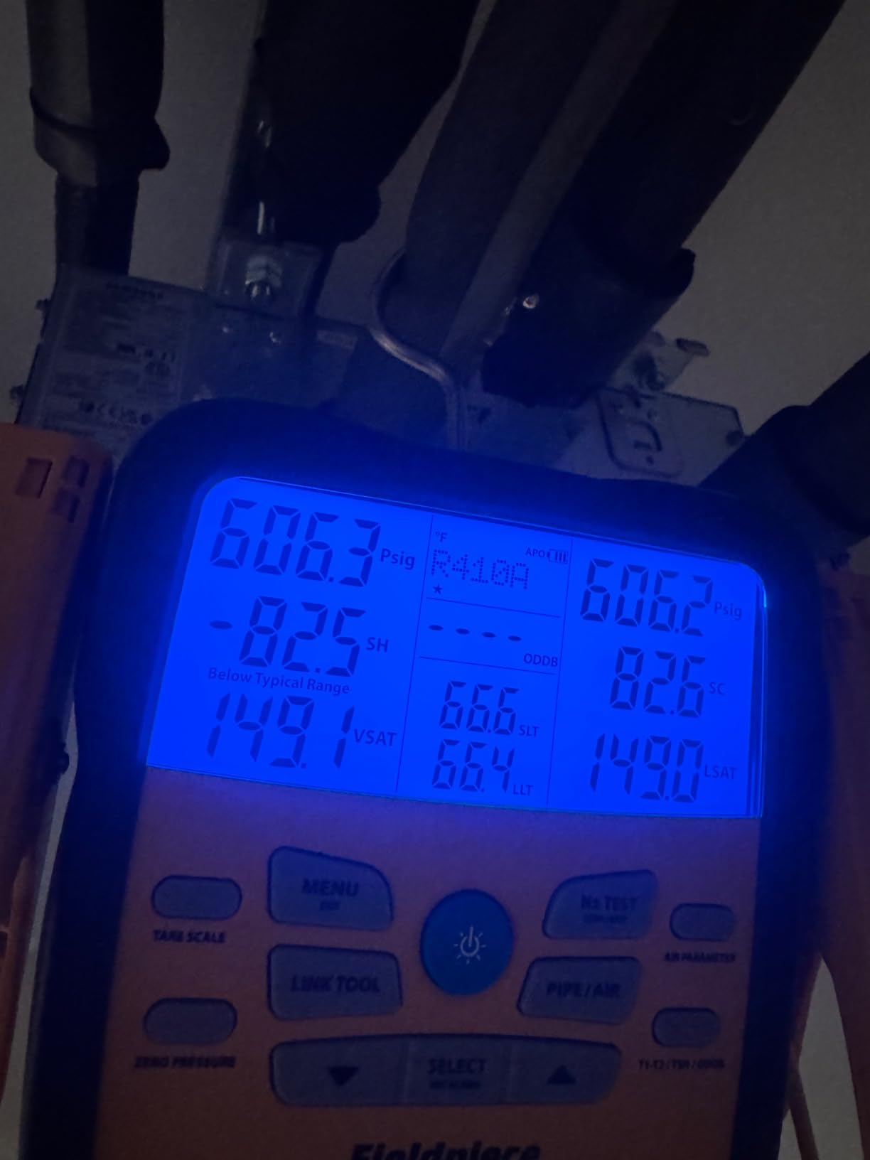 Fieldpiece SM482V Wireless 4-Port SMAN Refrigerant Manifold with Vacuum Gauge – Air Conditioning/Refrigerant Digital Gauges for HVAC & Refrigeration customer photo 1