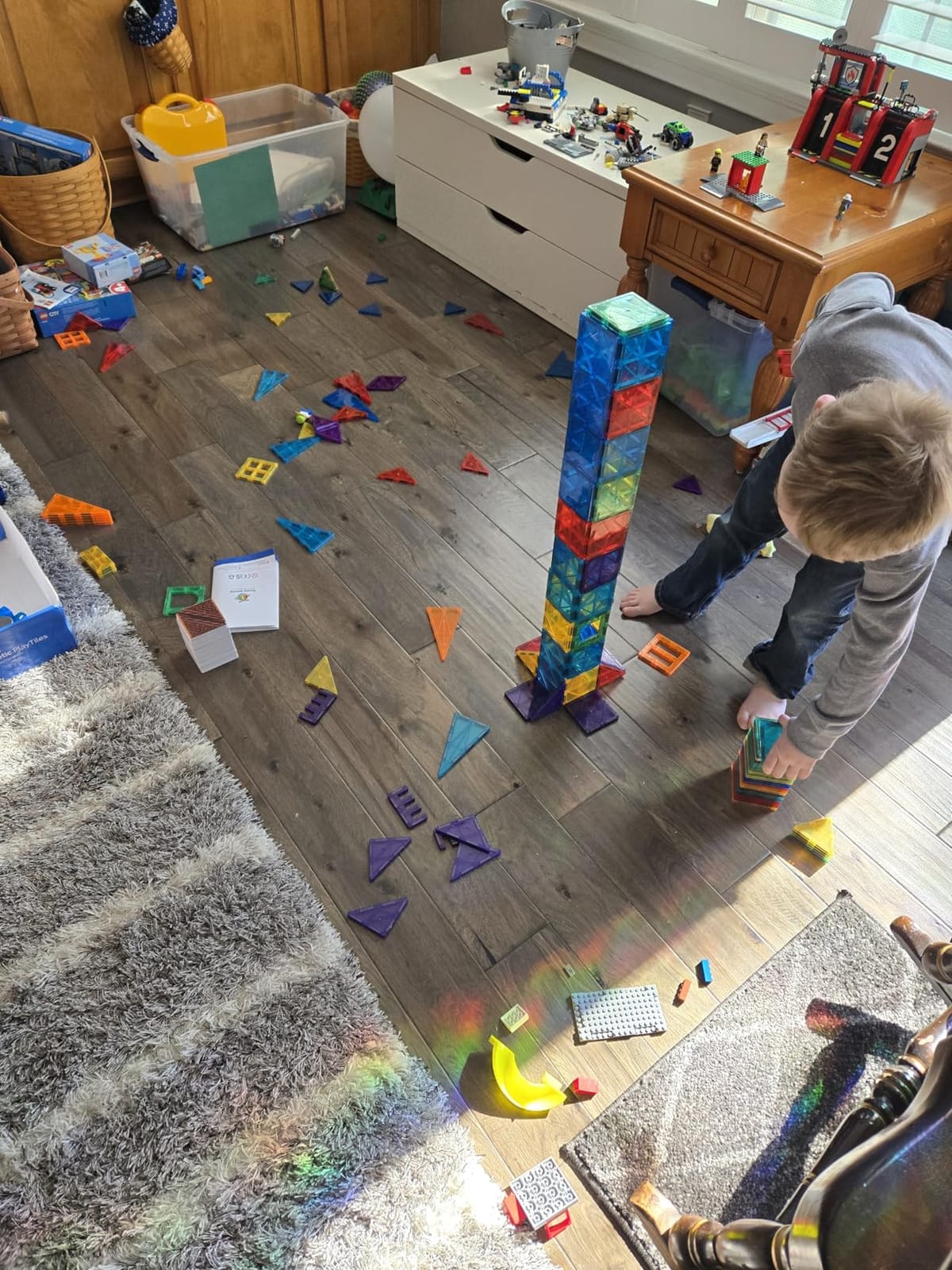 SUNNY AUNTIE Magnetic Tiles STEM Toys Building Set, Ages 3+ - 150 Pieces customer photo 2