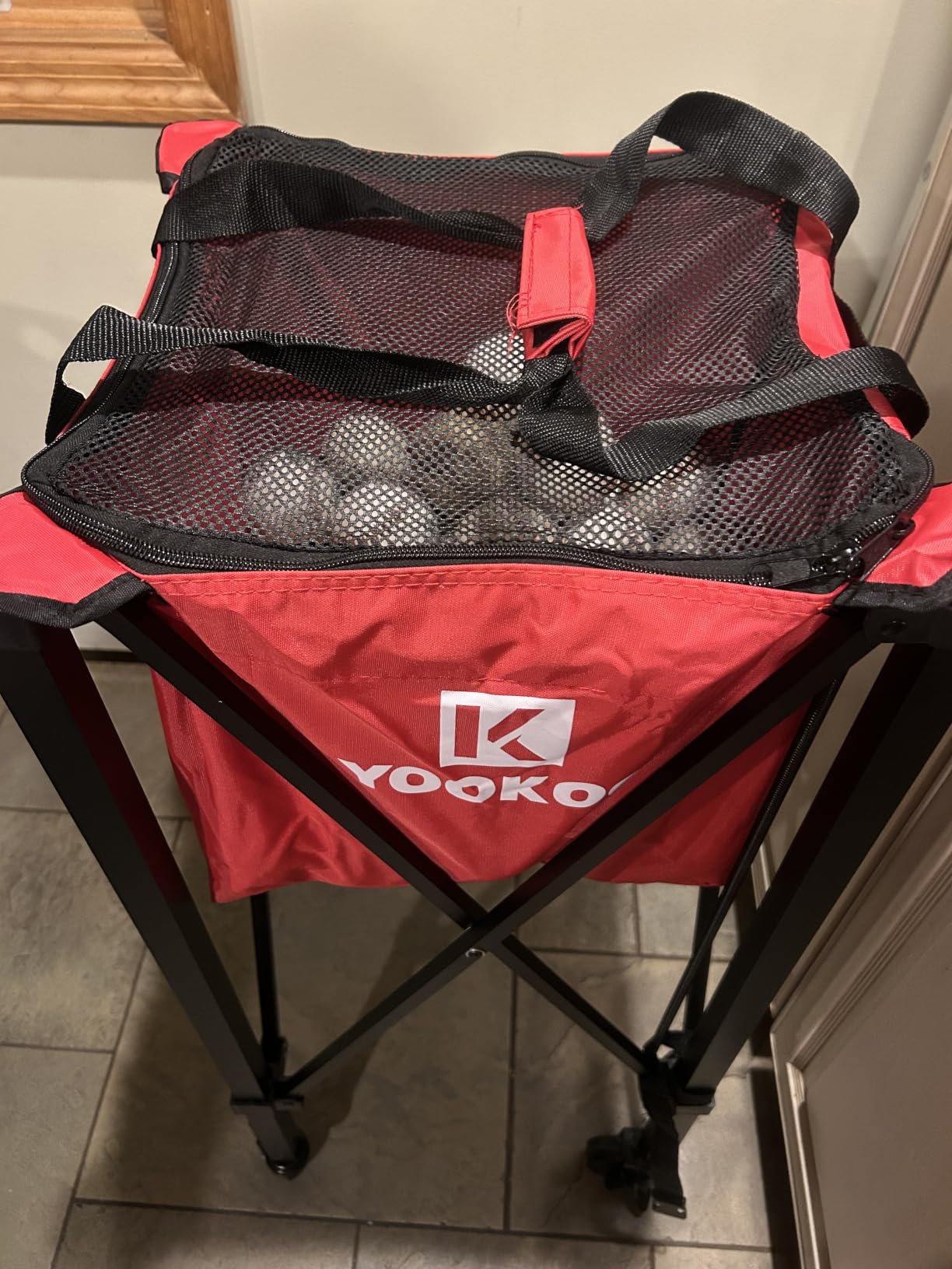 YooKoo Tennis Ball Hopper Holds 150 Balls, Tennis Cart with Black/Red Bag customer photo 1