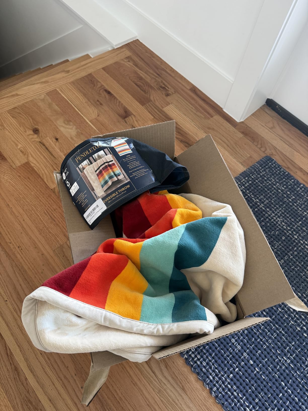 Pendleton Ultra Soft Sherpa Fleece Plush Throw 50