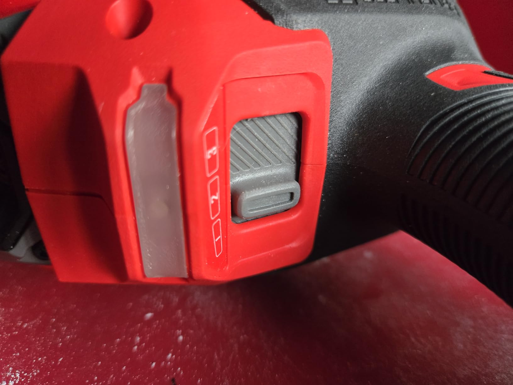 CRAFTSMAN V20 Cordless Brushless Impact Driver Set, 1/4 Impact Driver, Includes 2 Batteries and Charger (CMCF830D2) customer photo 1
