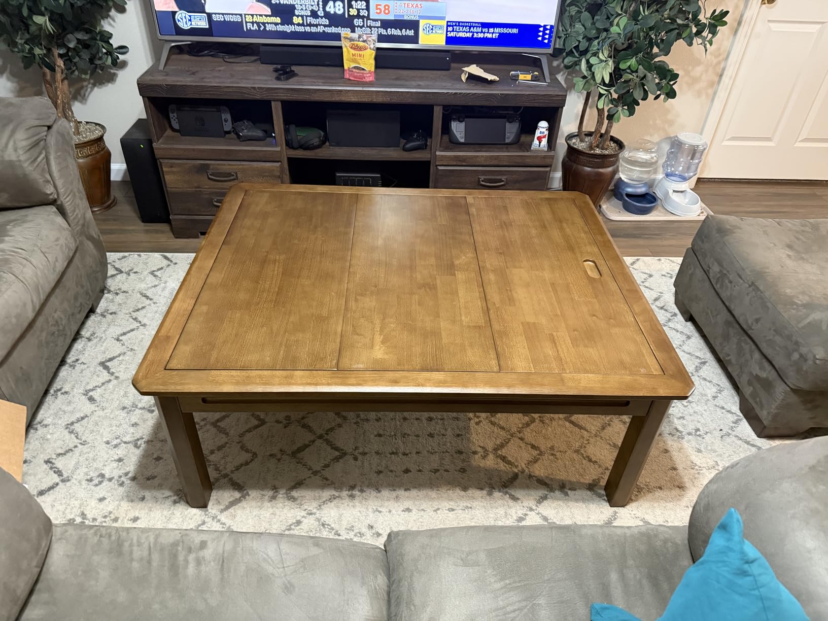 Board Game Coffee Table with Removable Table Top, Seats 4 Players with 3ft-7in x 2ft-9in Play Area, Includes Play Mat and Detachable Cup Holders, Minimal Assembly Required customer photo 1
