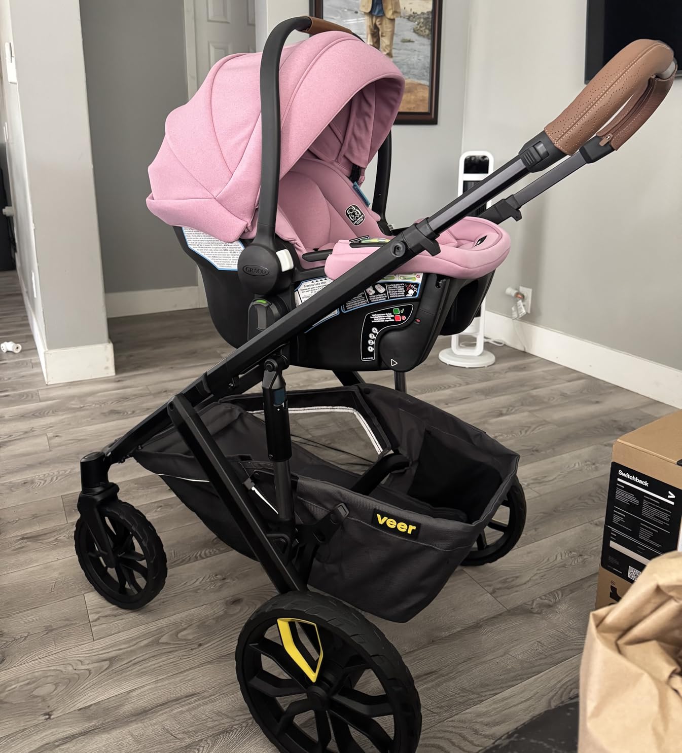Graco Gomax Infant Car Seat, Orchid Haze, Lightweight, Reclining Rear Facing Car Seat Installs with or Without a Base customer photo 2