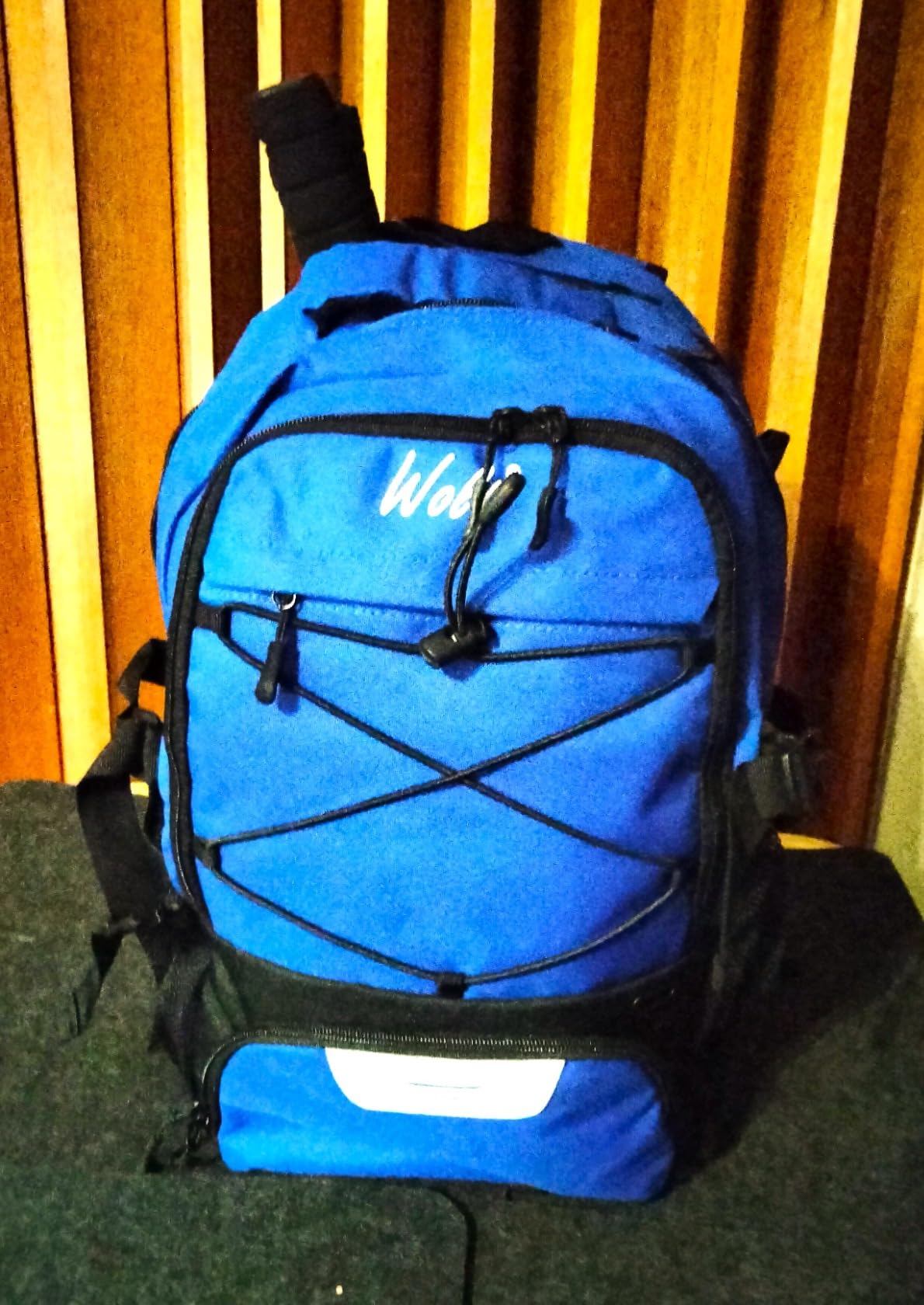 WOLT Tennis Bag - Large Tennis Racket Backpack for Men & Women - Ventilated Shoe Compartment - Holds 2 Rackets customer photo 1