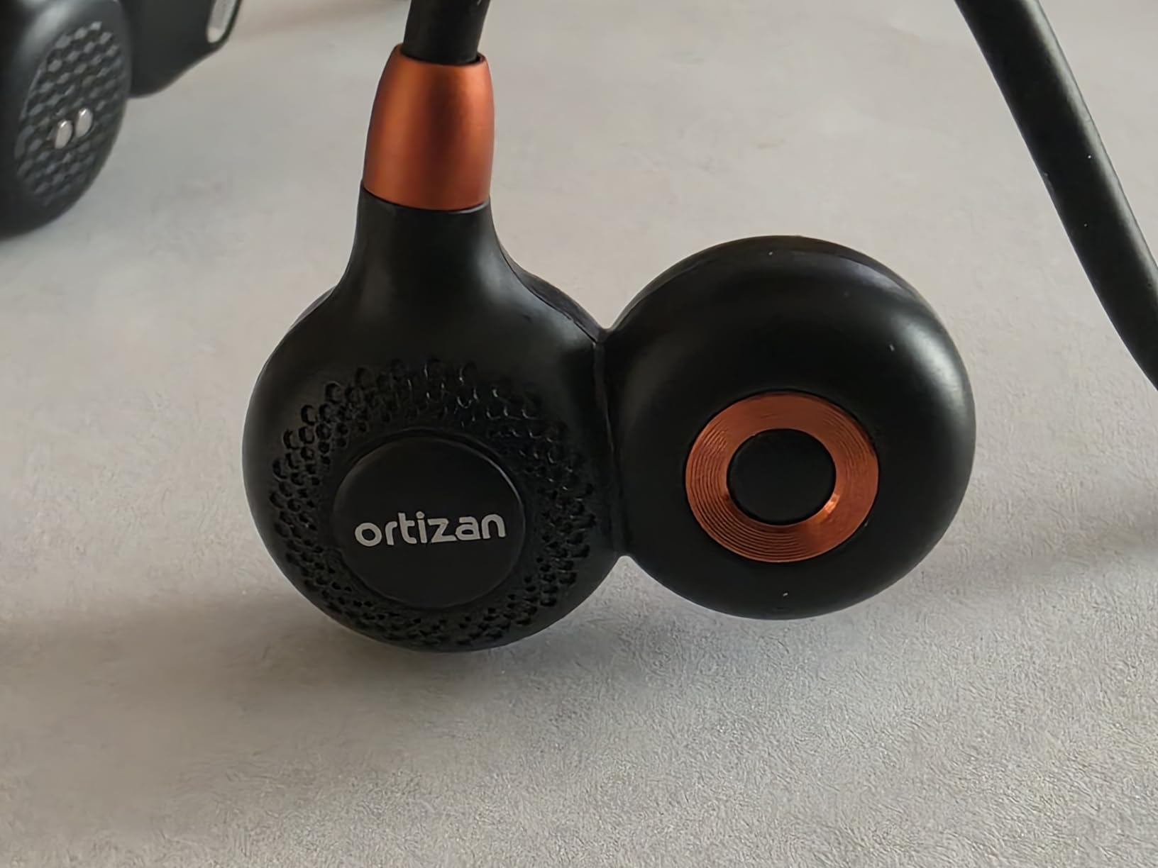 Ortizan Open Ear Headphones, Bluetooth 5.3 Wireless Air Conduction Headphones Sport Earbuds, Premium Sound, IPX6 Waterproof, Clear Call, 19g Lightweight Earphones for Running Cycling Workouts (Black) customer photo 2