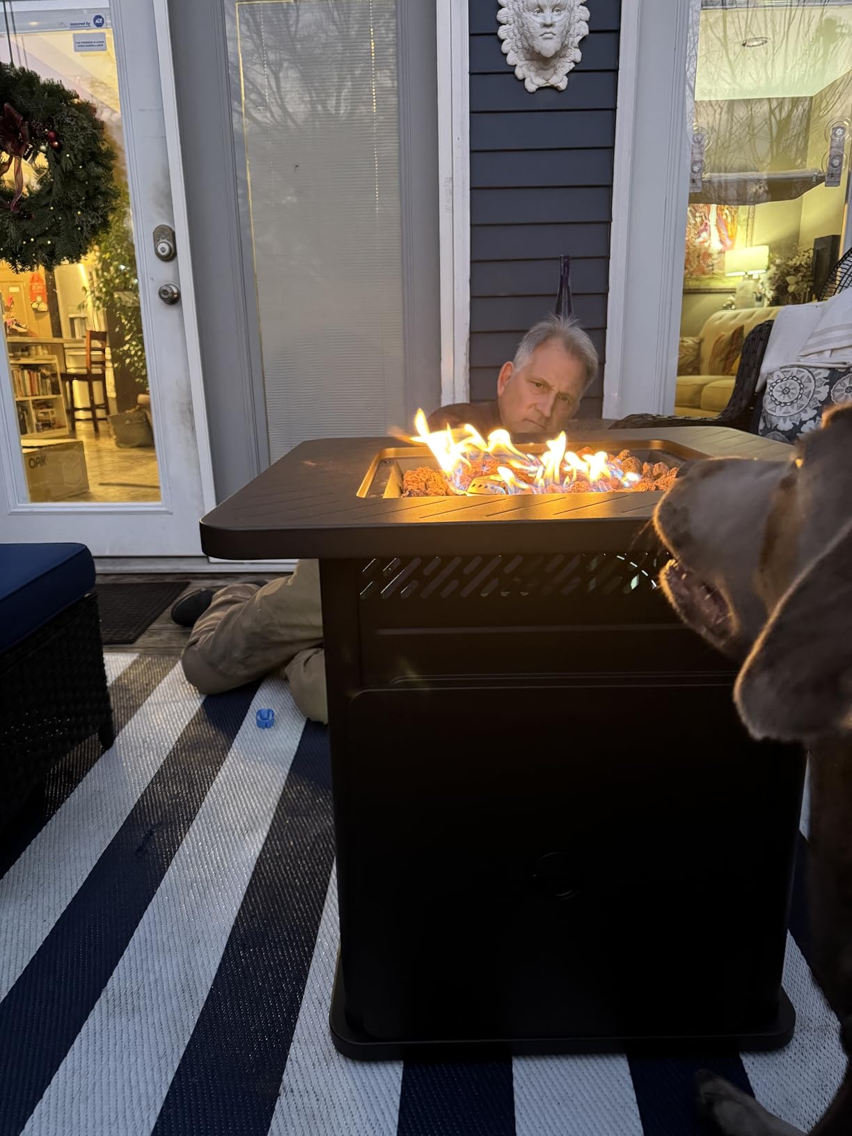 East Oak 28” Outdoor Propane Fire Pit Table | 52,000 BTU Gas Fire Pit for 2-4 People with Space-Saving Hock Lid, Mesh Pocket & Lava Rocks | CSA Certified Safe for Patio, Deck, Backyard, Brown customer photo 1