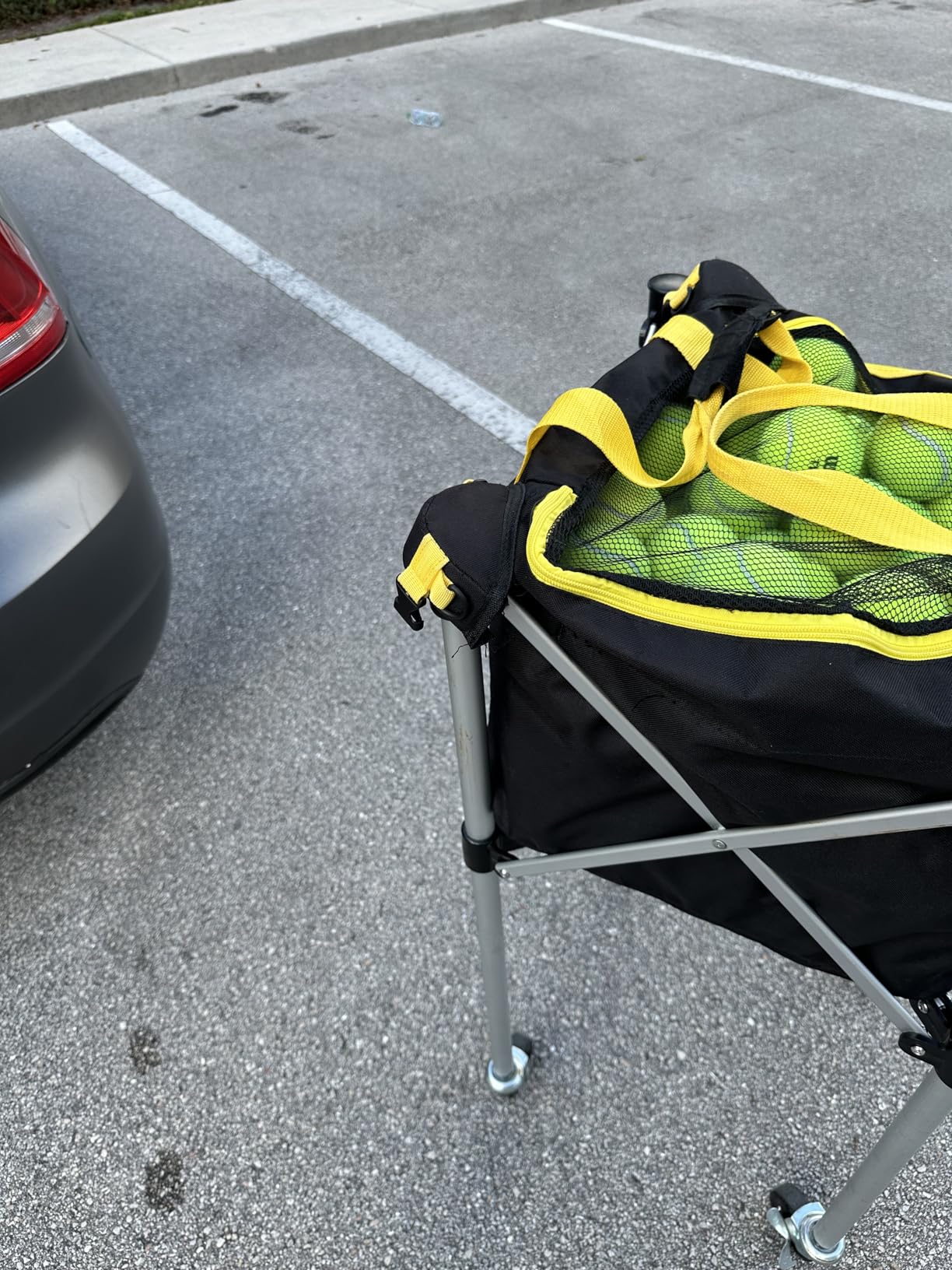 Pickleball Tennis Hopper–Foldable Cart Holds 180 Tennis/160 Pickleballs customer photo 2