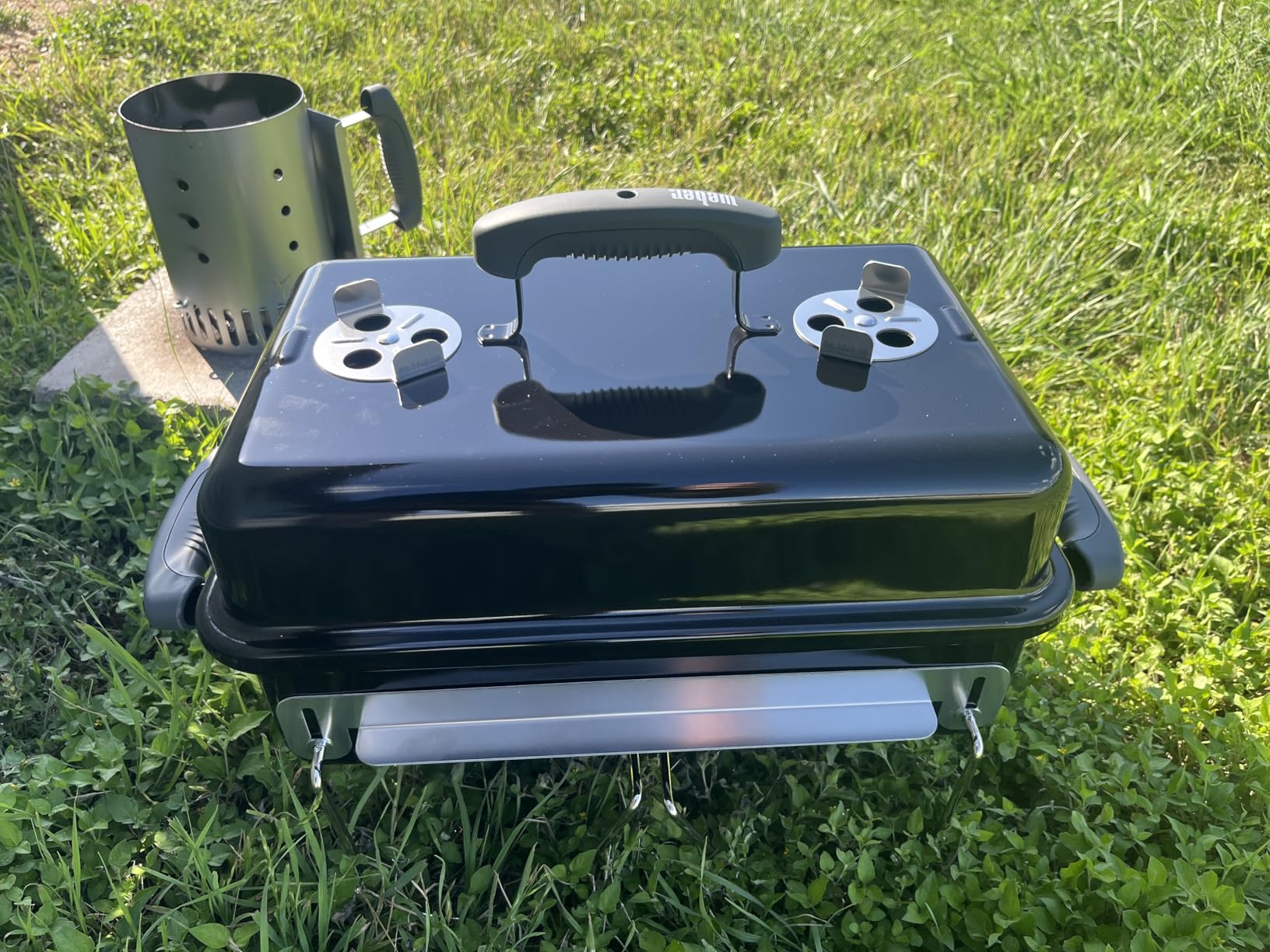Weber Go-Anywhere Portable Charcoal Grill | Lightweight Portable BBQ Grill for Camping, Tailgating & Outdoor Cooking with 2-Piece Cooking Grate & Precise Airflow Dampers customer photo 2