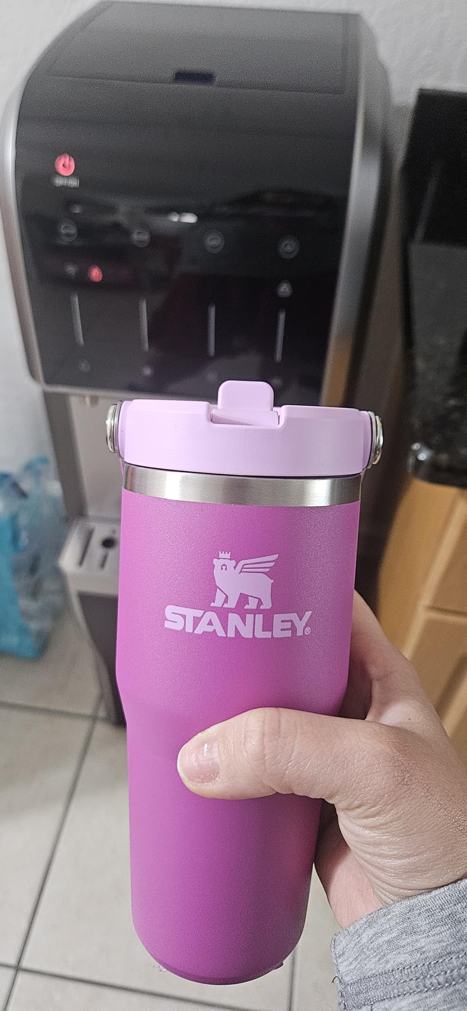STANLEY IceFlow 2.0 Flip Straw Tumbler, 30 oz, Ash | Easy Carry Handle | Twist On Lid and Flip Up Straw | Leak Resistant Water Bottle | Insulated Stainless Steel | BPA-Free customer photo 2