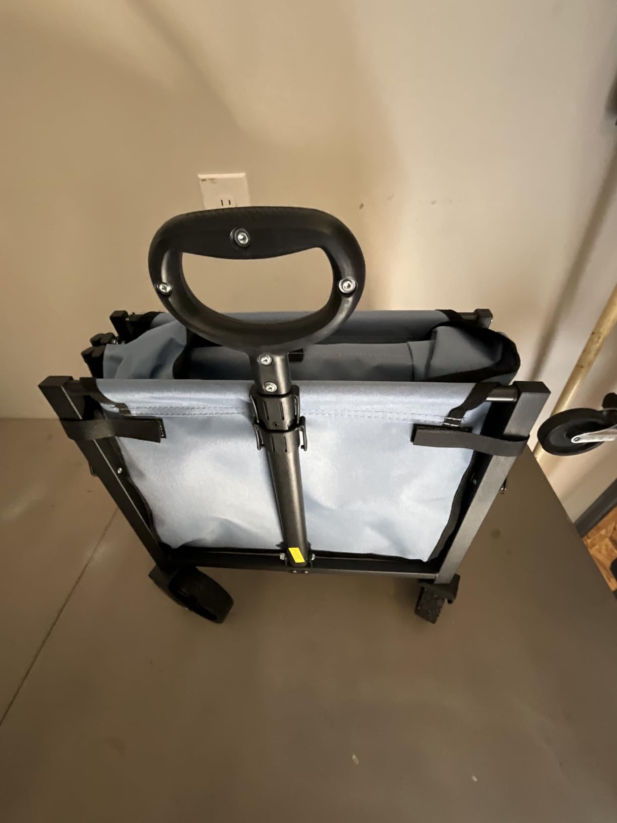 Sekey Lightweight Collapsible Wagon, 220 lb Capacity, Quick-Fold Cart customer photo 2