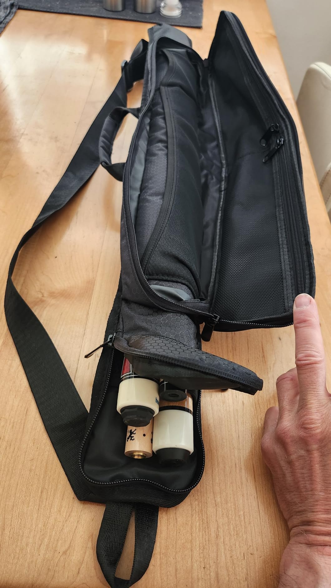 PEKREWS Pool Cue Case, 1x1 Soft Pool Stick Bag with Accessory Pocket customer photo 2