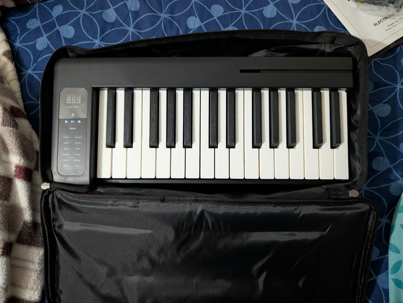 Rhymo Folding Piano Keyboard, 61 Keys Sensitive Electric Piano, Weighted Portable Electric Keyboards with Bluetooth MIDI, Digital Foldable Keyboard for Beginner (Black) customer photo 2