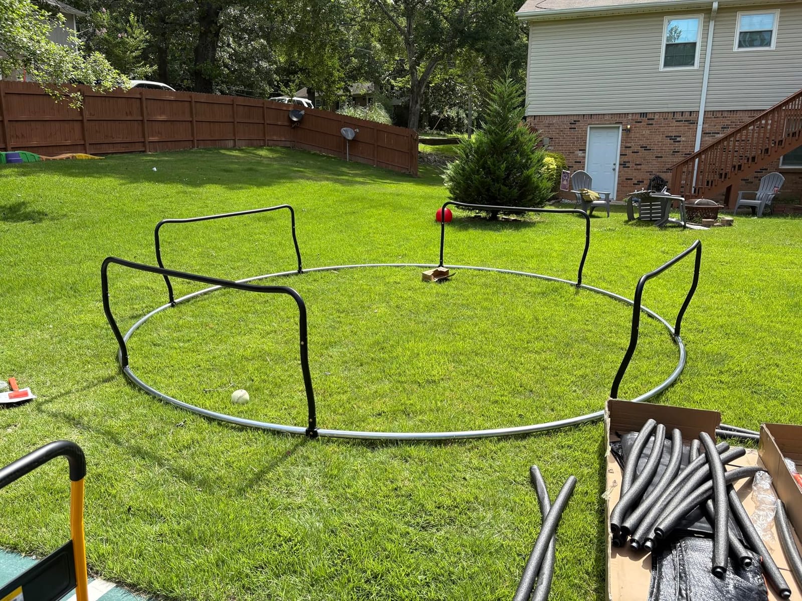 YUMPIE 8FT 10FT 12FT 14FT 16FT Quick-Connect Outdoor Trampoline with Ladder customer photo 2