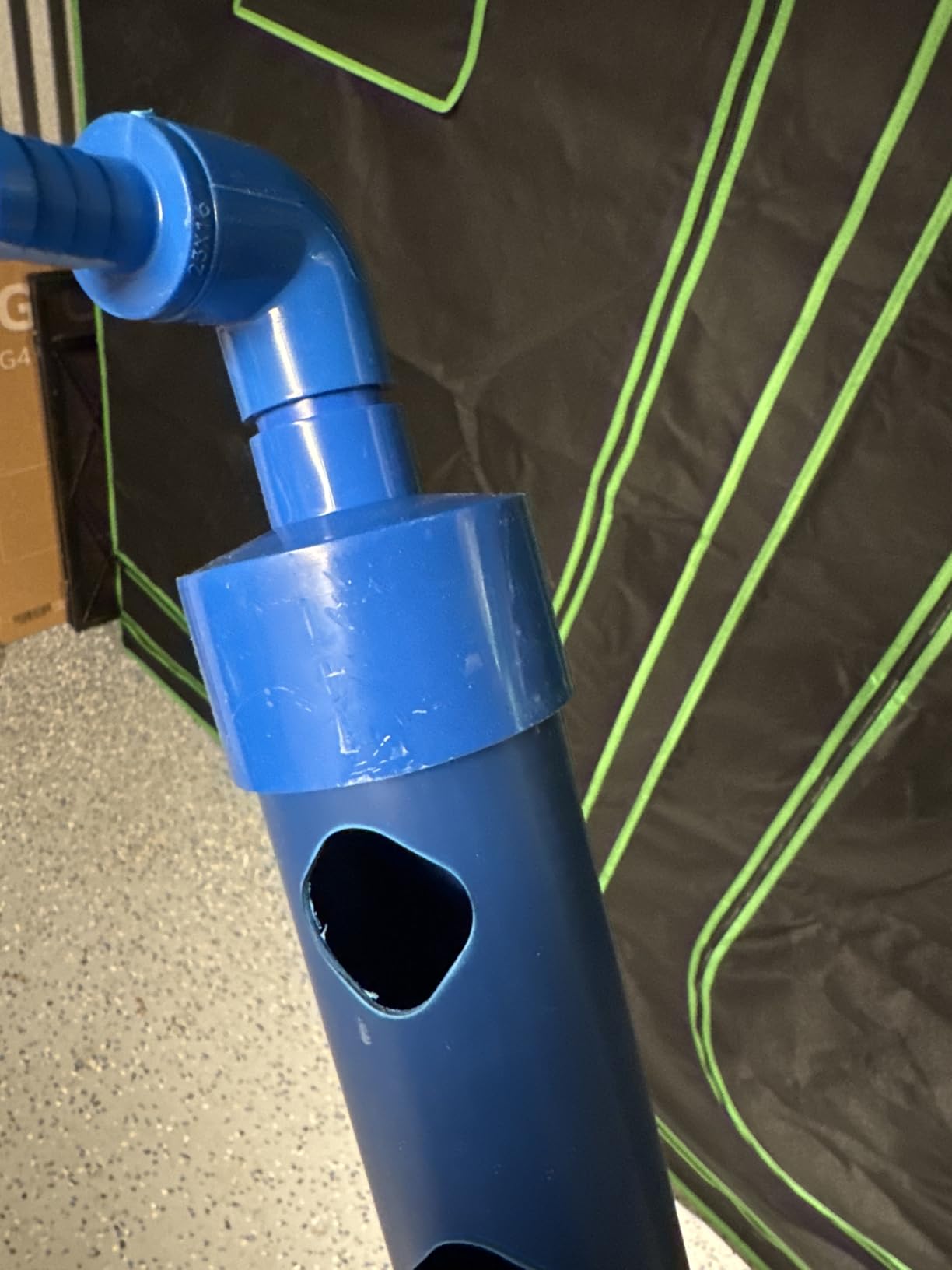 A-Type 72 Plant Sites Hydroponics Growing System Kit with Light Blocking customer photo 2