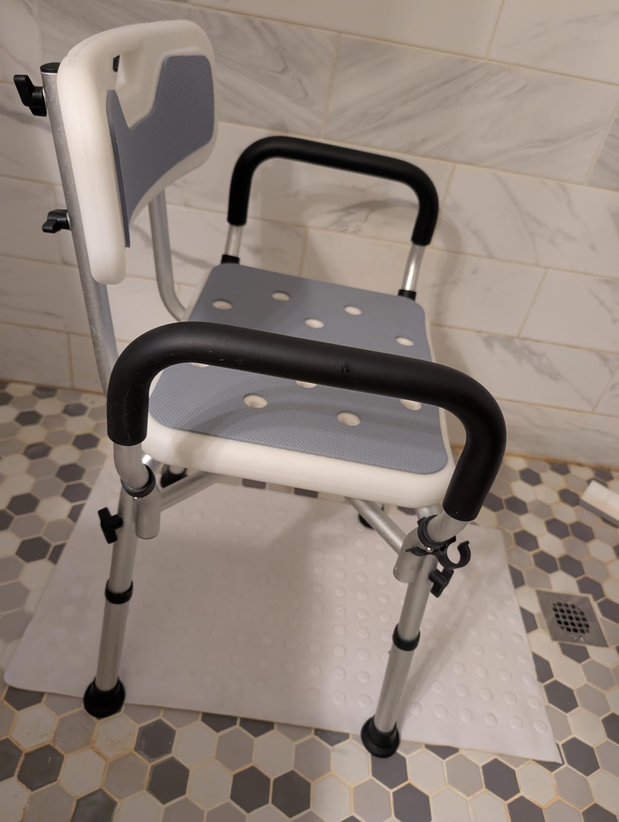 BRITULIF Shower Chair with Arms and Back for Inside Shower, 550 lb Capacity customer photo 1