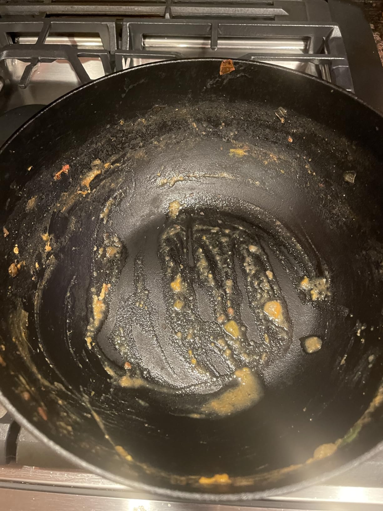 Tramontina Utsava Pre-Seasoned Cast Iron 4.9-Quart Kadai with Lid customer photo 2