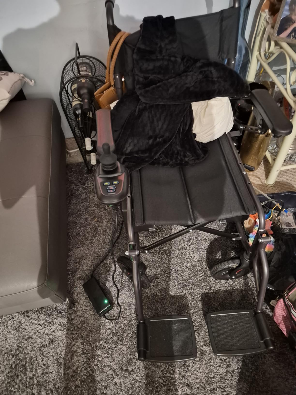 2026 New Upgrade Foldable Electric Wheelchairs for Adults,Seniors | 15 Miles Long Travel Range,Lightweight,Portable Motorized Wheelchairs,300LBS Weight Capacity,FSA&HSA Eligible,All Terrain customer photo 2