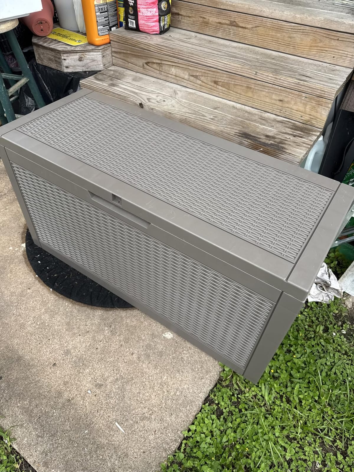 300 Gal Deck Box,Outdoor Storage Box Waterproof Lockable,Gas Lift,Black customer photo 1