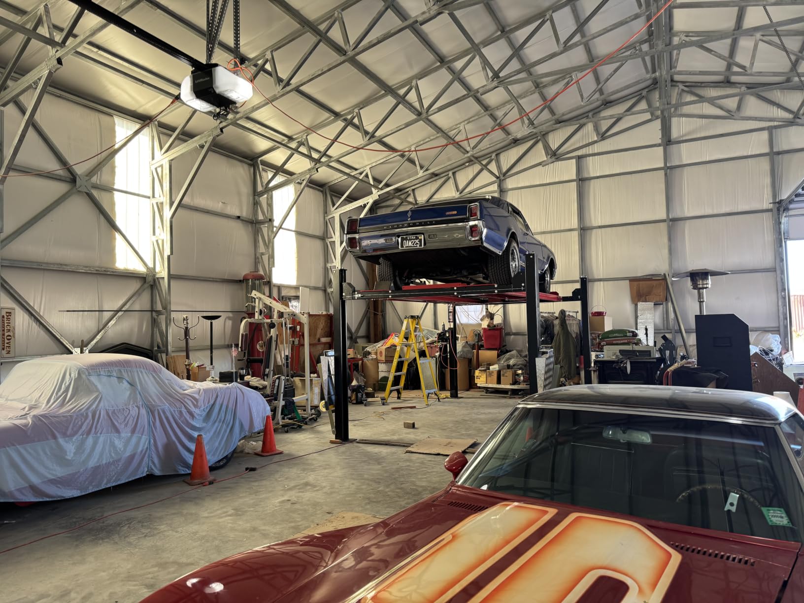 KT-4H850 3.0HP Four Post Lift Car Truck Parking Hoist with Casters 8500Lbs Lifting Capacity Portable Storage Service Home Parking Lift customer photo 1