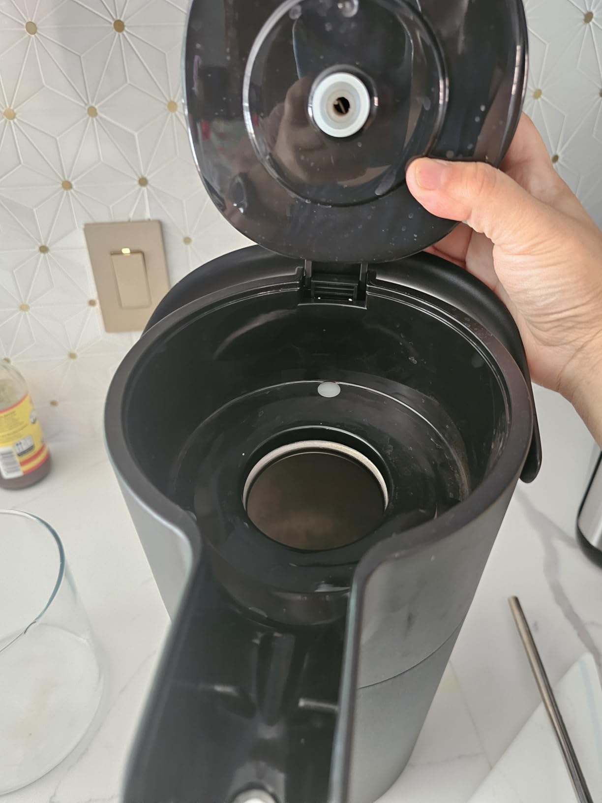Tiken Airpot Coffee Dispenser with Pump - 102oz/3L Thermal Coffee Carafes for Hot Beverage - Stainless Steel Insulated Coffee Thermos Carafe customer photo 1