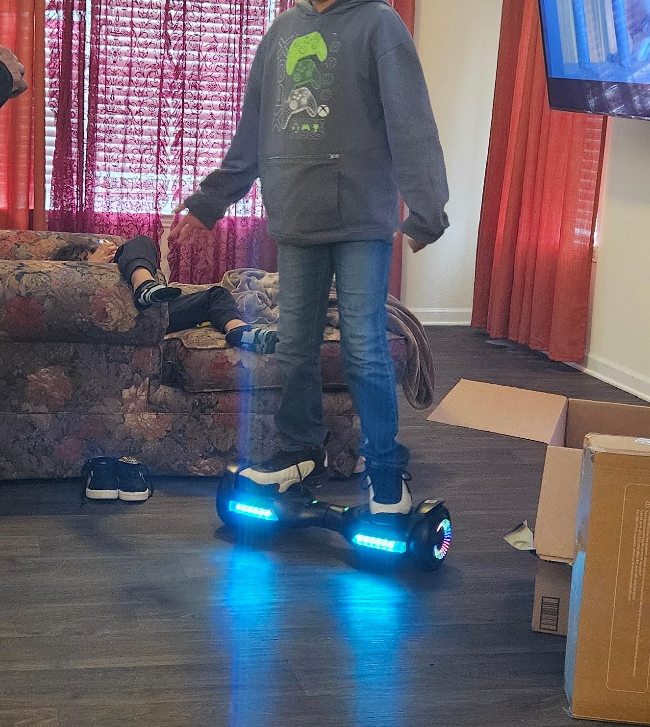 Gyroor Hoverboard G13 All-Terrain Off-Road Bluetooth LED Lights for Kids customer photo 1