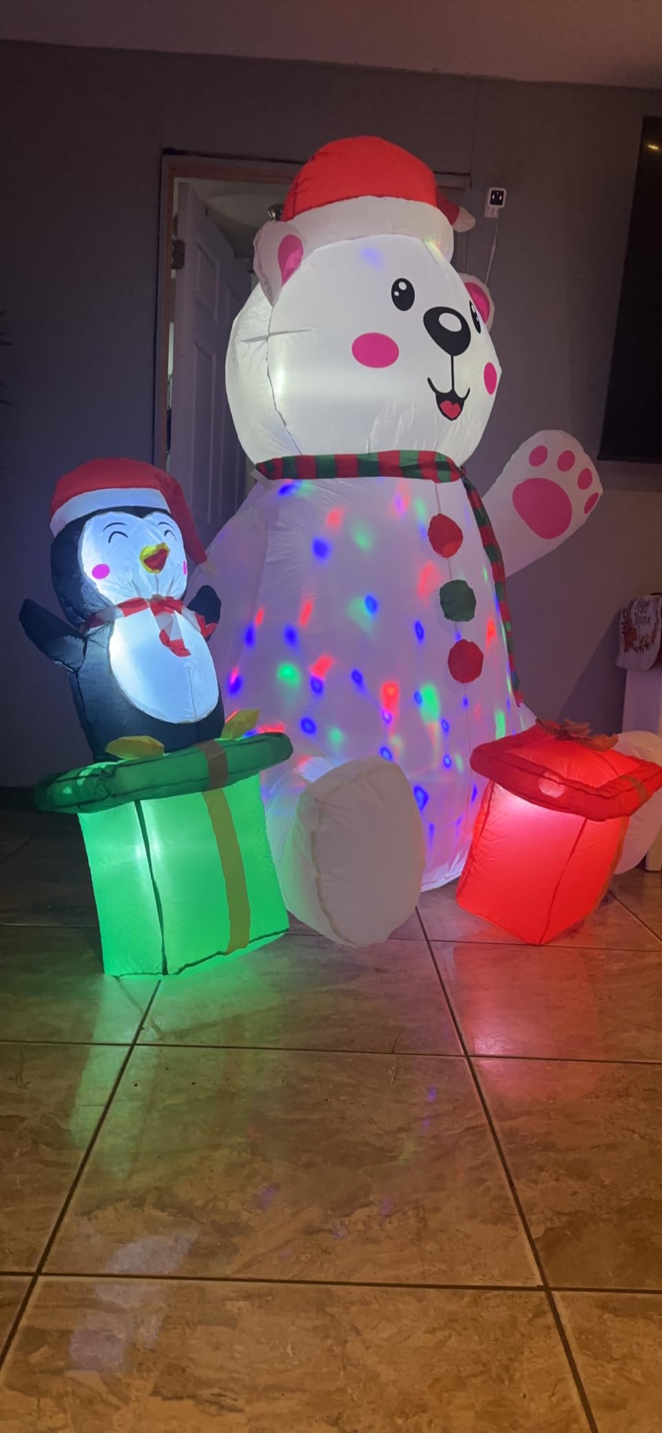 8FT Funny Christmas Inflatables Outdoor Decoration, Santa Claus Inflatables customer photo 1