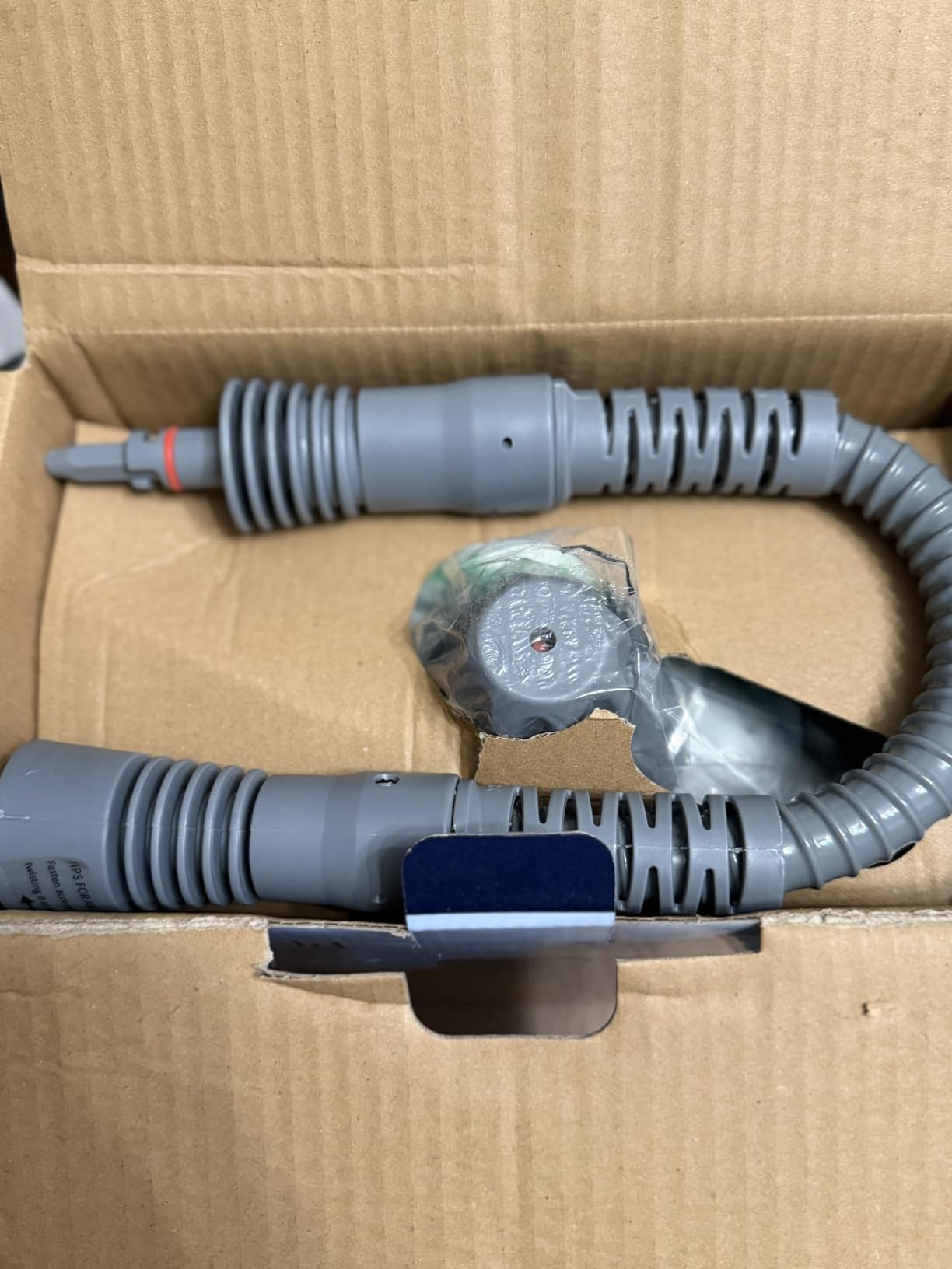 Suu66 Handheld Steam Cleaner, 500mL Tank, Deep Cleaning & 19PCS Accessories customer photo 1