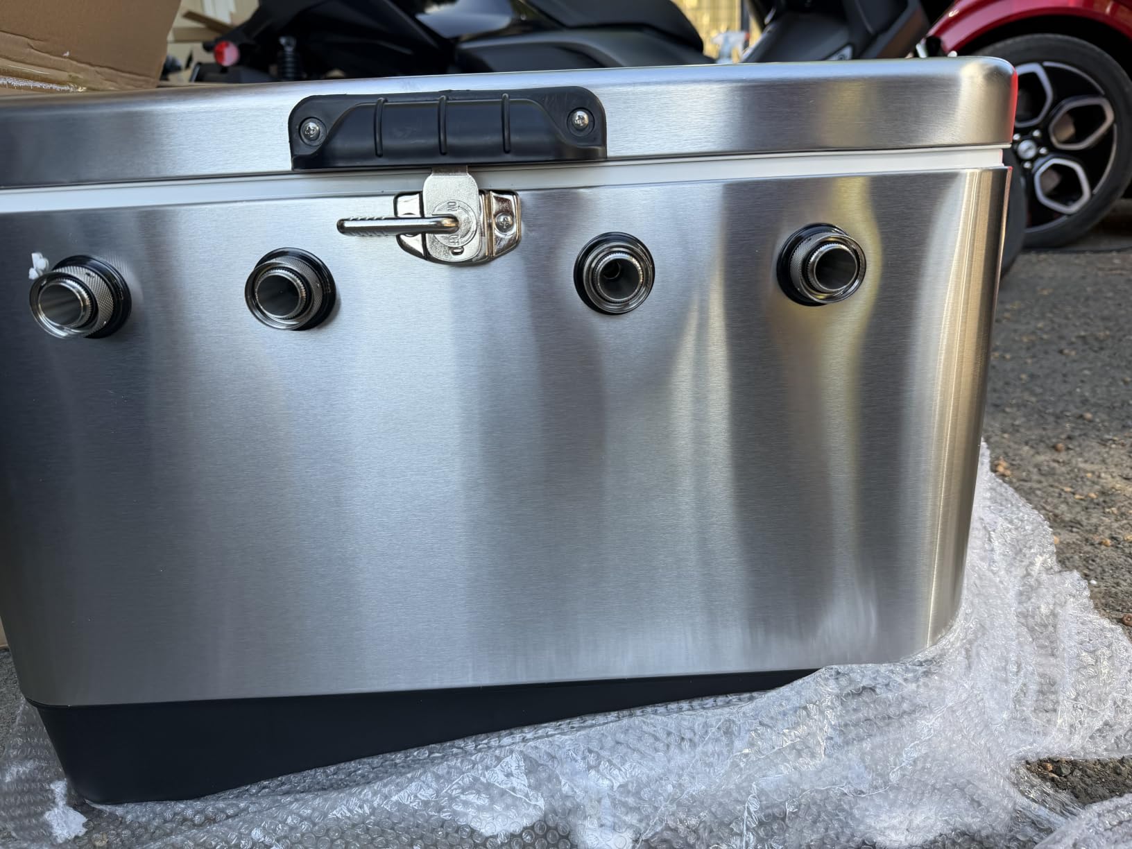Stainless Steel Draft Beer Portable Kegerator Jockey Box Cooler with 4 Taps (steel1) customer photo 1