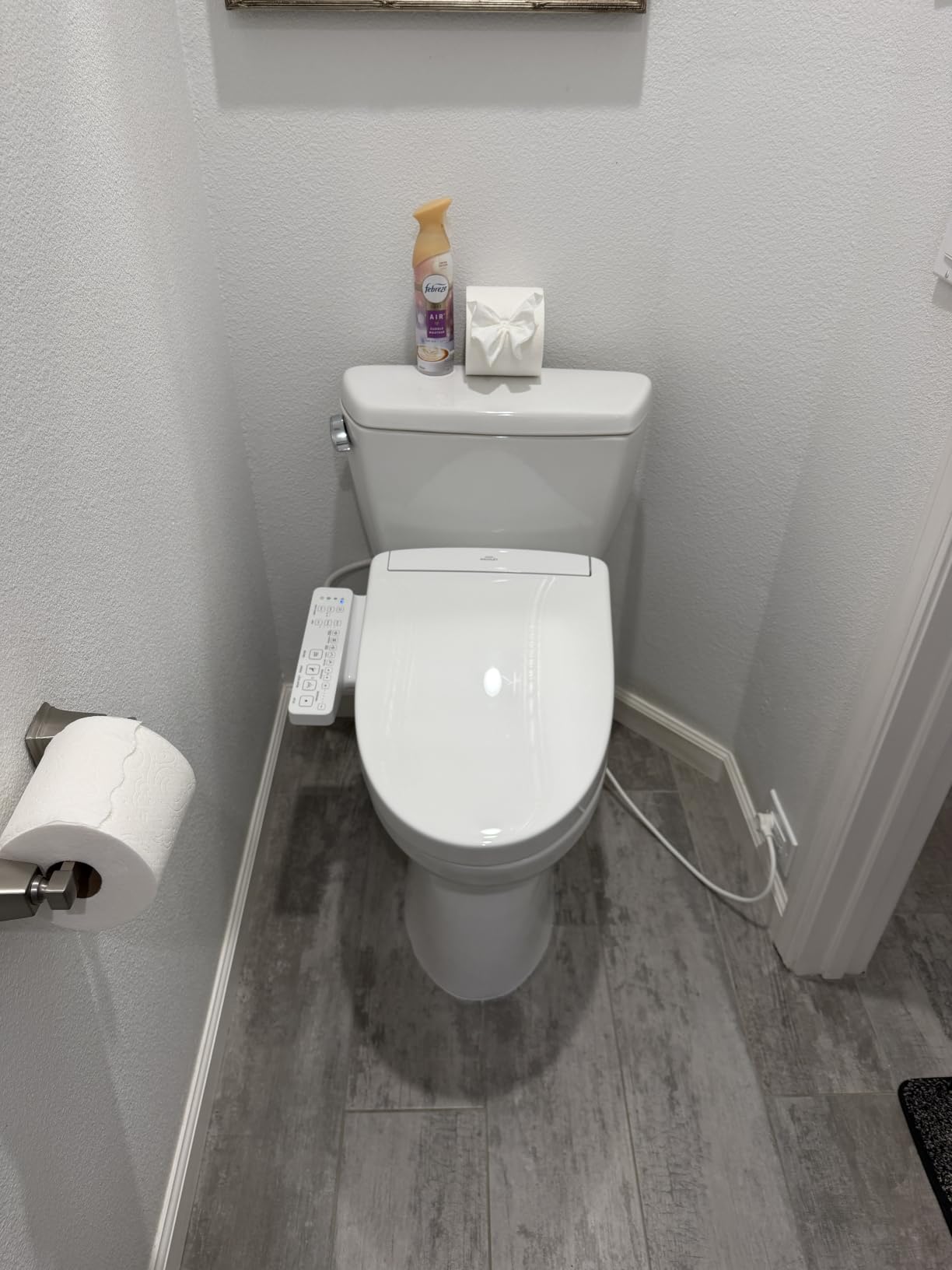 TOTO WASHLET S2 Electronic Bidet Toilet Seat with Instantaneous Water Heating, PREMIST and EWATER+ Wand Cleaning, Elongated, Cotton White - SW3346#01 customer photo 2