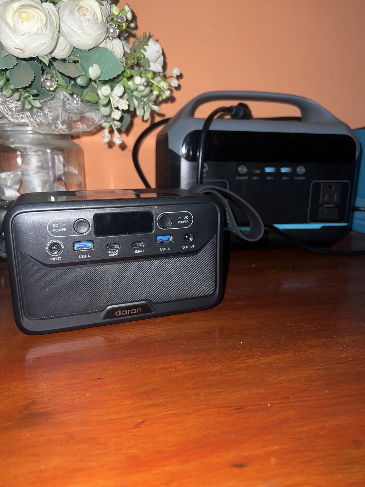 Portable Power Station 89.6Wh Two-Way Fast Charging with AC 100W(200W Peak) customer photo 2
