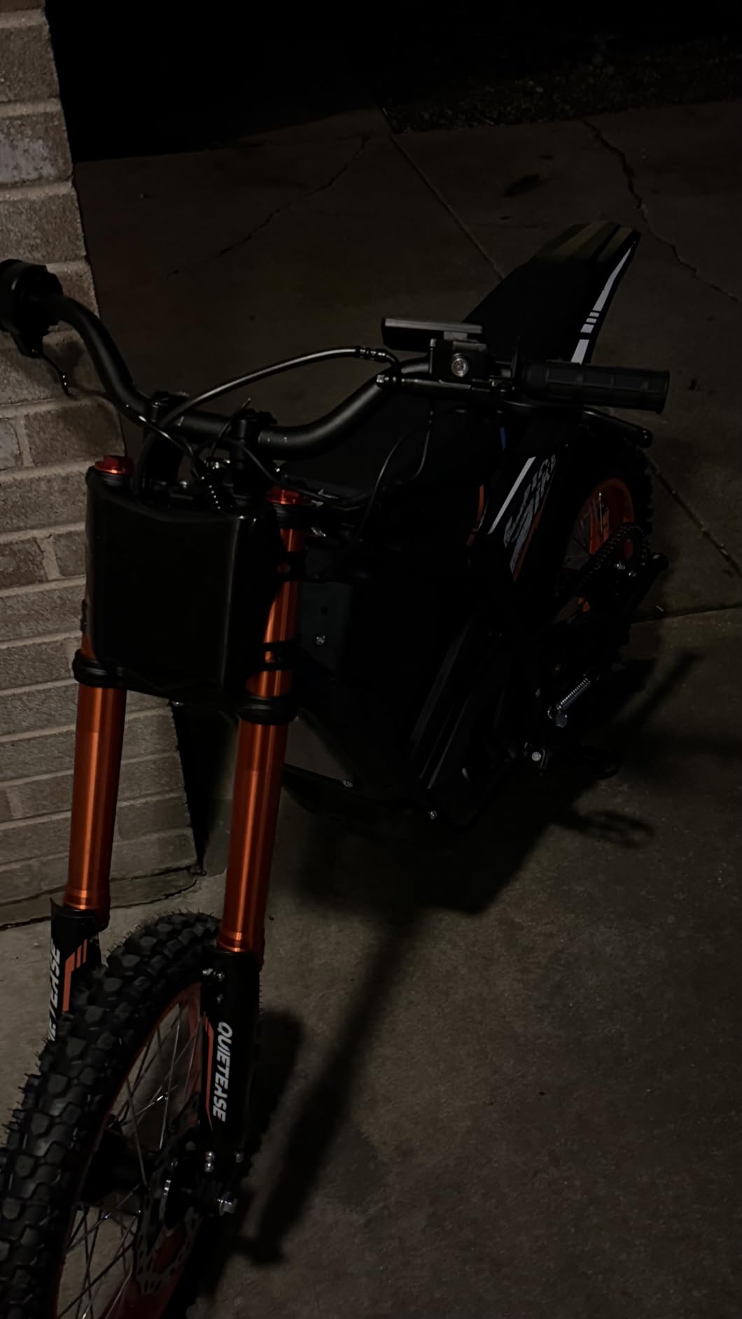 QuietEase Electric Dirt Bike for Adults Teens, 3000W Brushless 220Nm Motor - 45° Slope, 38 MPH, 48V/23.4Ah Removable Battery, Dual Hydraulic Brakes & Full Suspension Electric Motorcycle for Age 13+ customer photo 1