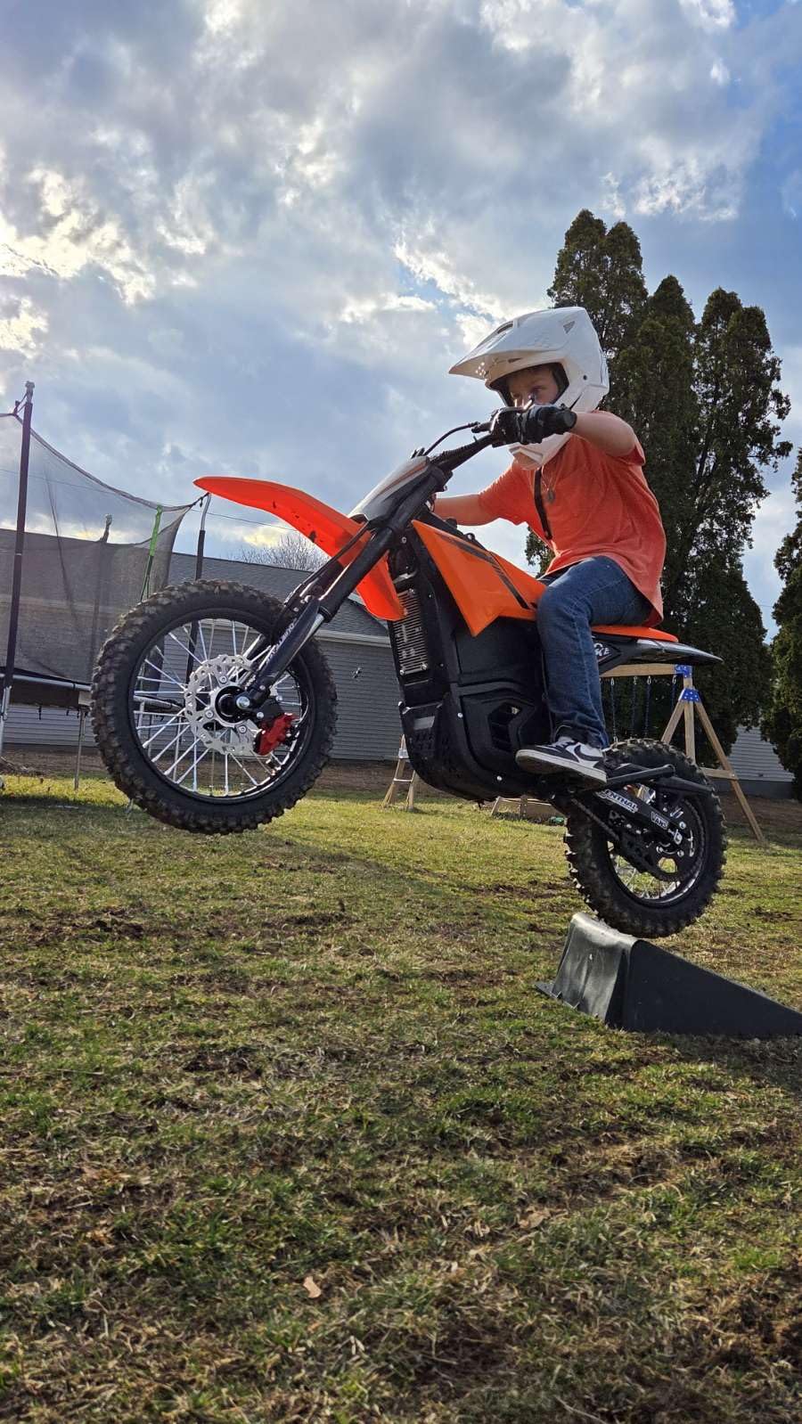 QuietEase Electric Dirt Bike for Adults Teens, 3000W Brushless 220Nm Motor - 45° Slope, 38 MPH, 48V/23.4Ah Removable Battery, Dual Hydraulic Brakes & Full Suspension Electric Motorcycle for Age 13+ customer photo 2