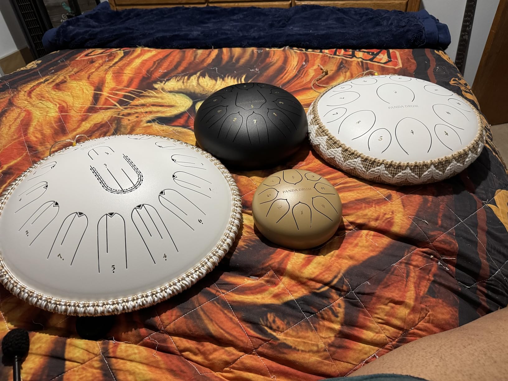 Panda Drum Pro (Black) Steel Tongue Drum for Inside & Outside 15 Inch with Music Book, Mallets, Carrying Bag & Finger Picks, 432 Hz Rain Drum customer photo 2