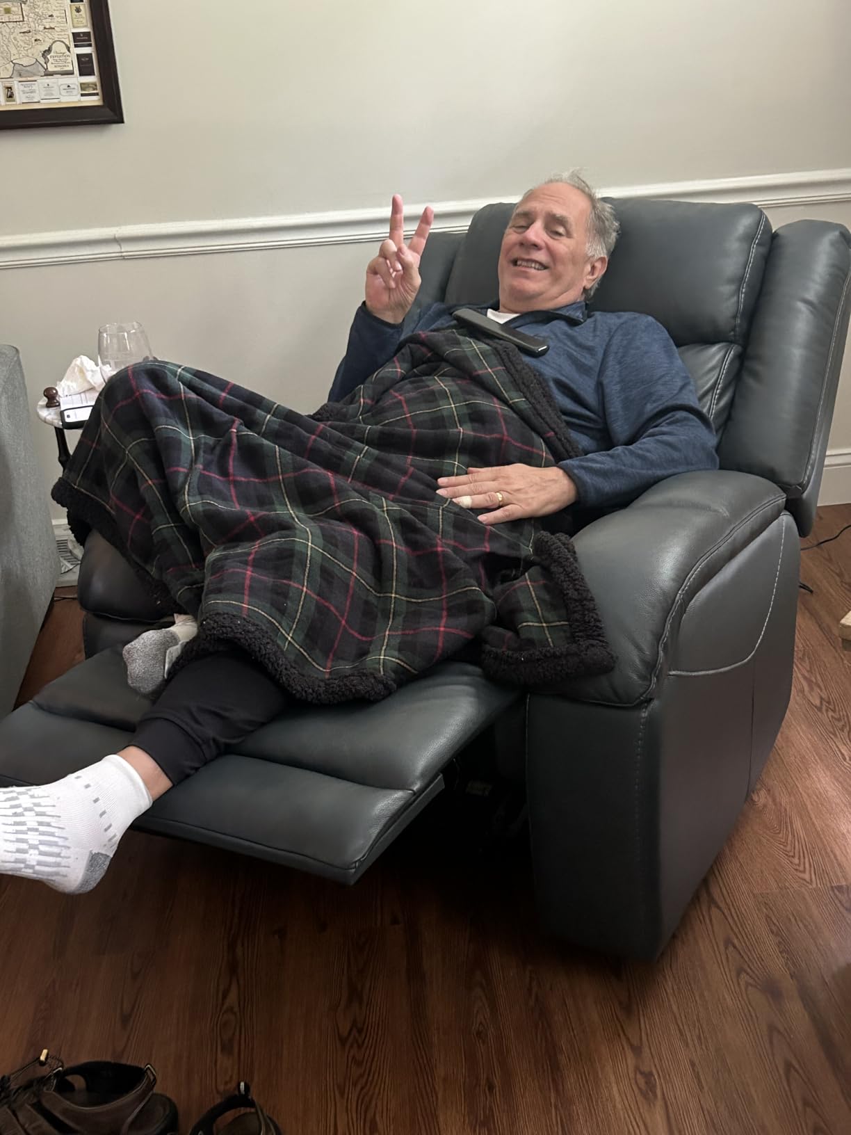 Watson & Whitely Oversized Genuine Leather Power Recliner Chair, Saddle | Wall Hugger Recliner for Big and Tall, Power Headrest, Charging Ports, Extra-Large Reclining Sofa for Living Rooms customer photo 1