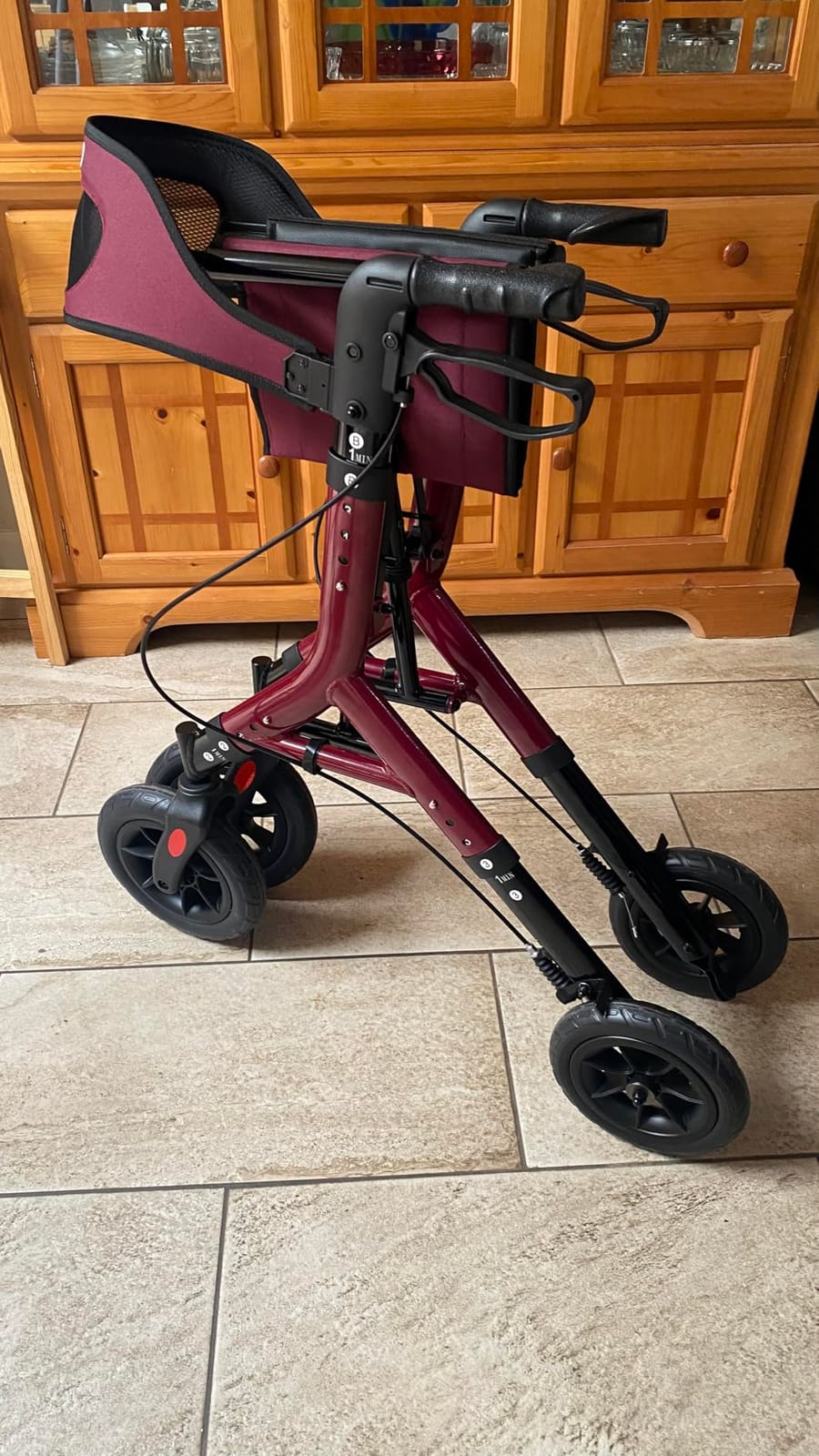 HOMLAND All-Terrain Rollator Walker with Seat for Seniors, Aluminum Frame customer photo 1