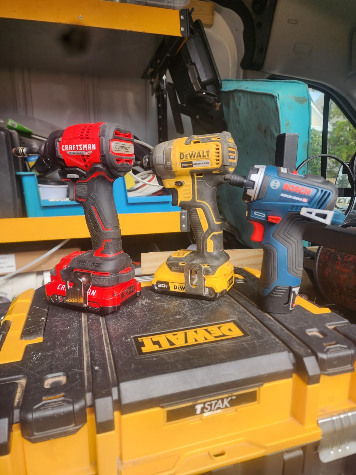 CRAFTSMAN V20 BRUSHLESS RP Compact Impact Driver Kit (CMCF811D1) customer photo 2