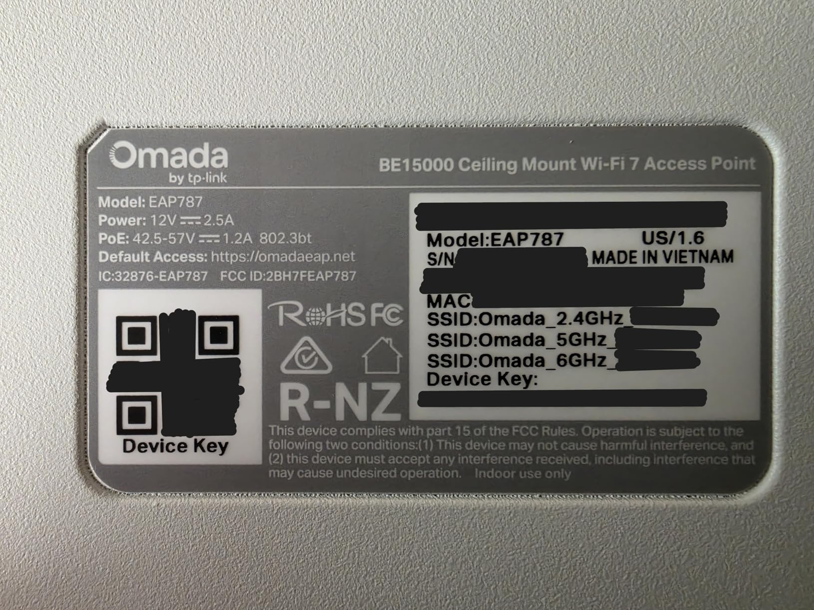 Omada 7 Max, BE15000 WiFi Access Point, 10G Port, w/o DC Adapter(EAP787) | 8-Stream WiFi 7 Tri-band, 5yr Warranty, PoE+/DC Powered, Mesh/WPA3/Roaming Supported, Omada Managed customer photo 1