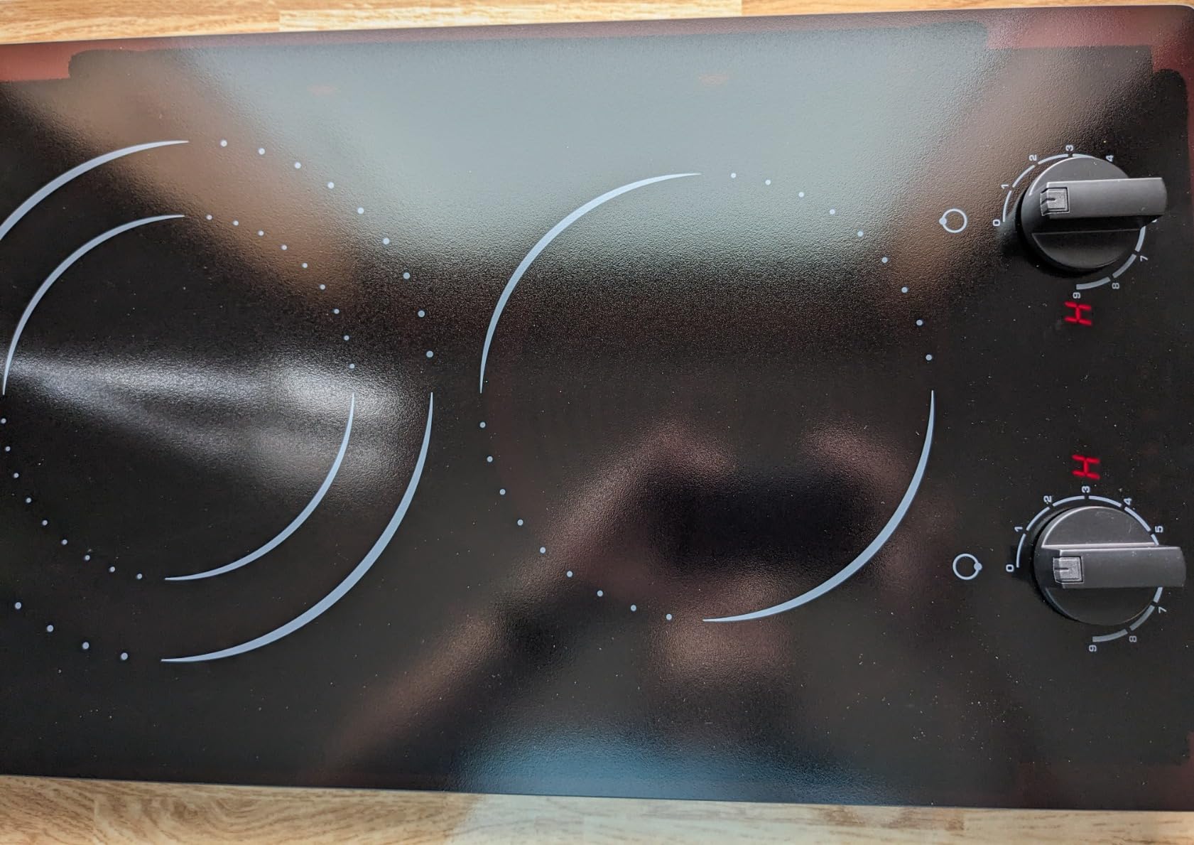 Hobsir 36 Inch Electric Cooktop with Downdraft Extractor, 4 Burners 7400W customer photo 1