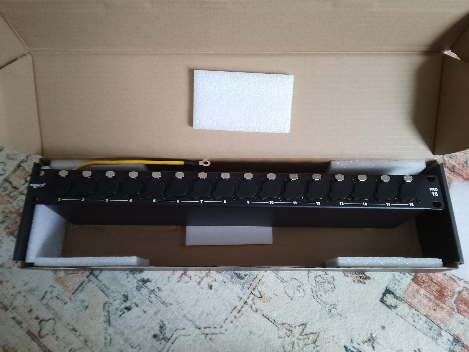 DIYTECH 16 Port XLR Patchbay, Rack Mount Patch Panel, Reversible Connectors | Balanced XLR Patch Bay with Reversible Connectors, Metal Rack Chassis & Mounting Screws for Studio, Live Sound & Broadcast customer photo 2