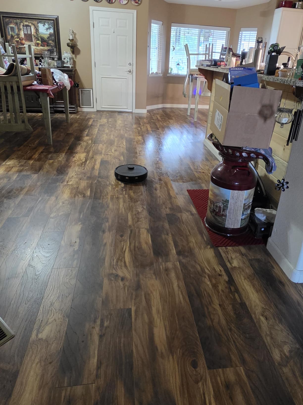 roborock 2026 New Qrevo S Pro Robot Vacuum and Mop, 18,500Pa Suction | Multifunctional Dock with 167°F Mop Self-Cleaning, Smart Obstacle Avoidance, Anti-Tangle Brush, Liftable Spinning Mop, Black customer photo 2
