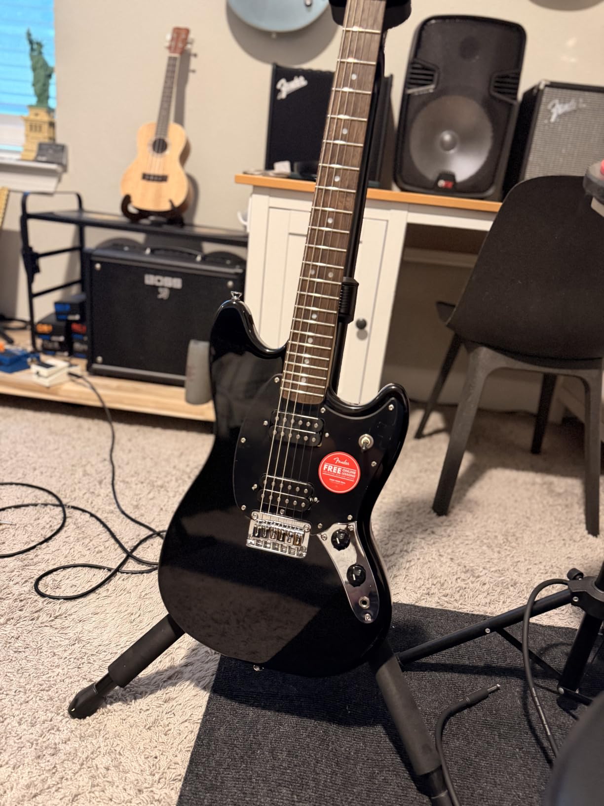 Squier Sonic Mustang HH Electric Guitar, with 2-Year Warranty, Black, Laurel Fingerboard customer photo 1