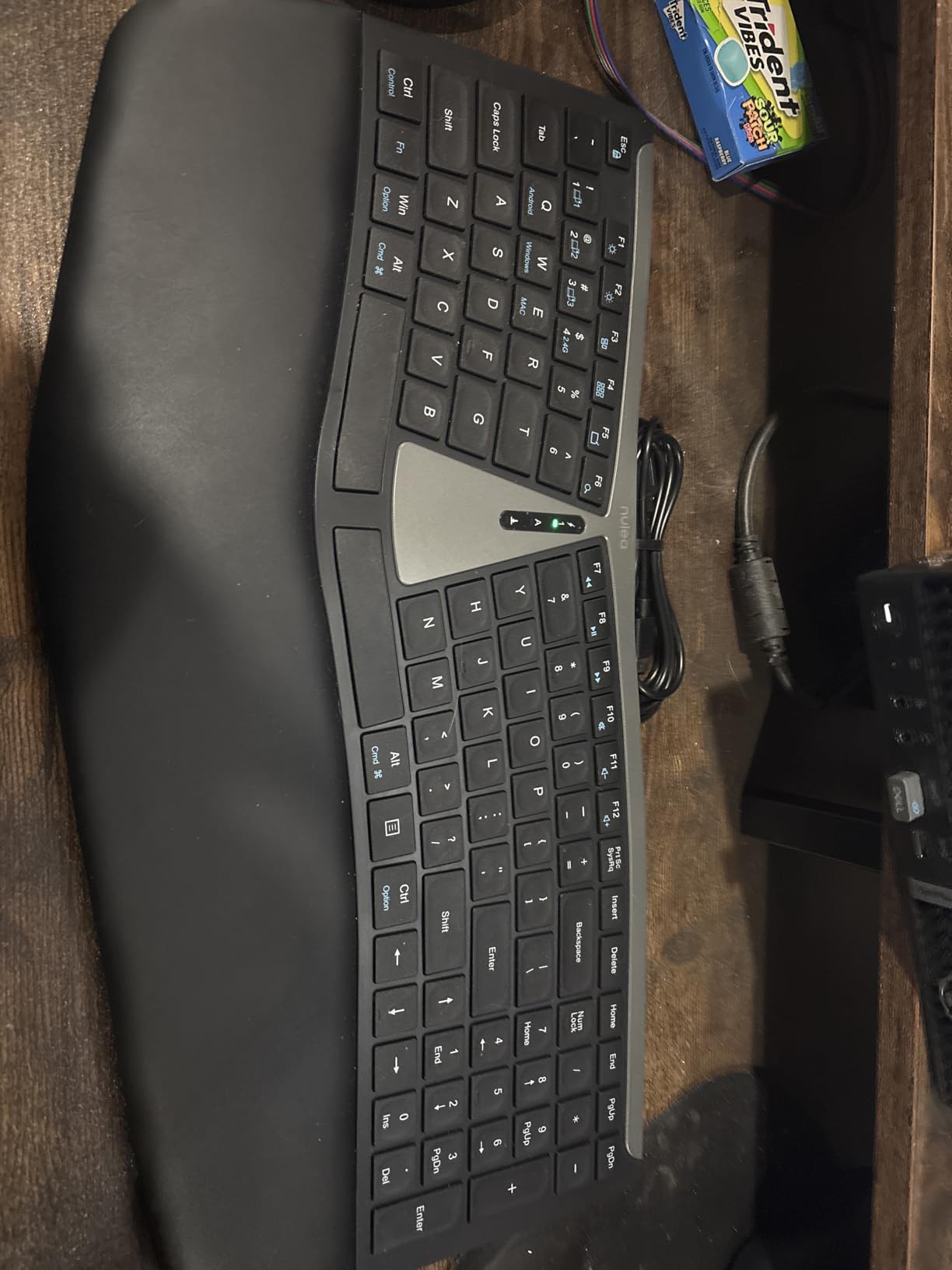 Nulea Ergonomic Split Wireless Keyboard with Cushioned Wrist Rest customer photo 2